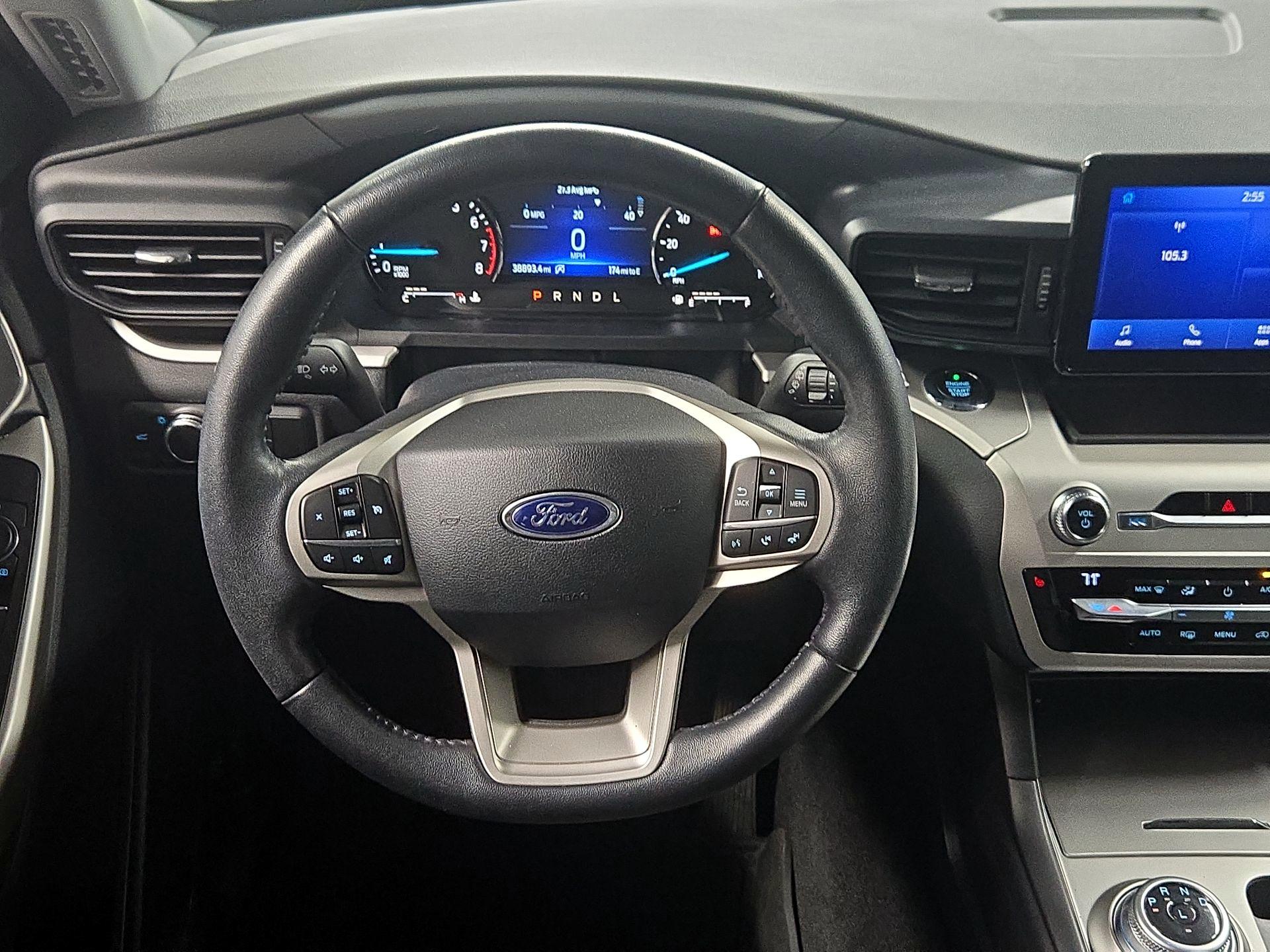 Thumbnail: 2021 Ford Explorer - 10