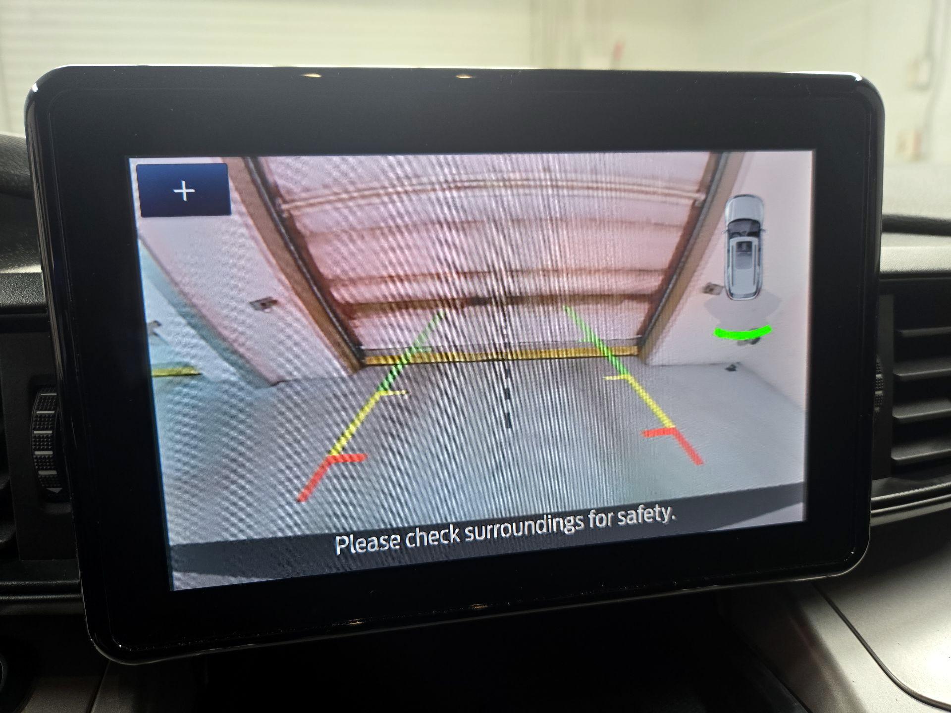 Thumbnail: 2021 Ford Explorer - 14