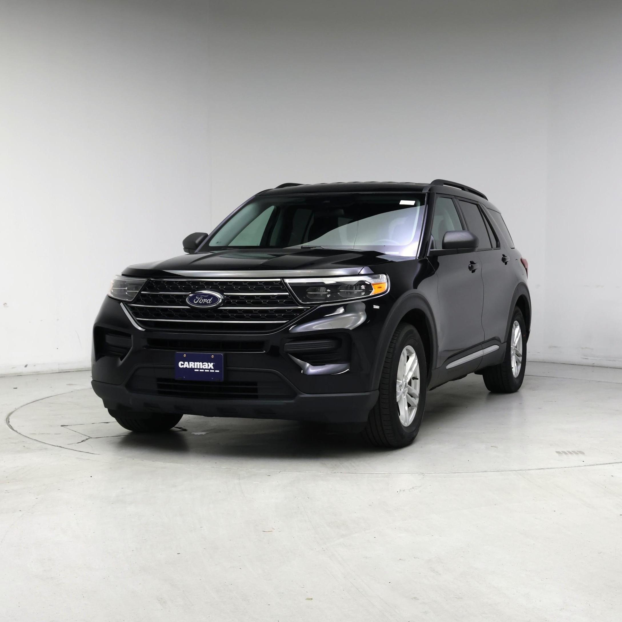 Thumbnail: 2021 Ford Explorer - 4