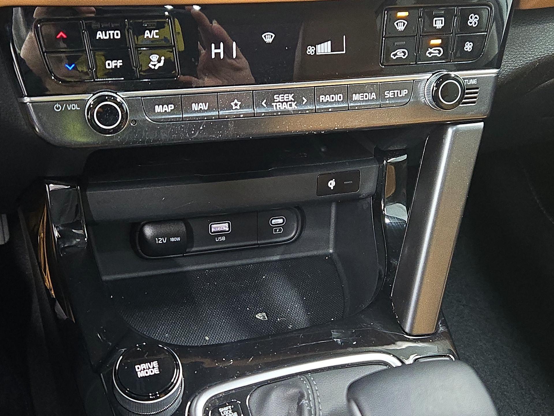 Thumbnail: 2024 Kia Seltos - 19