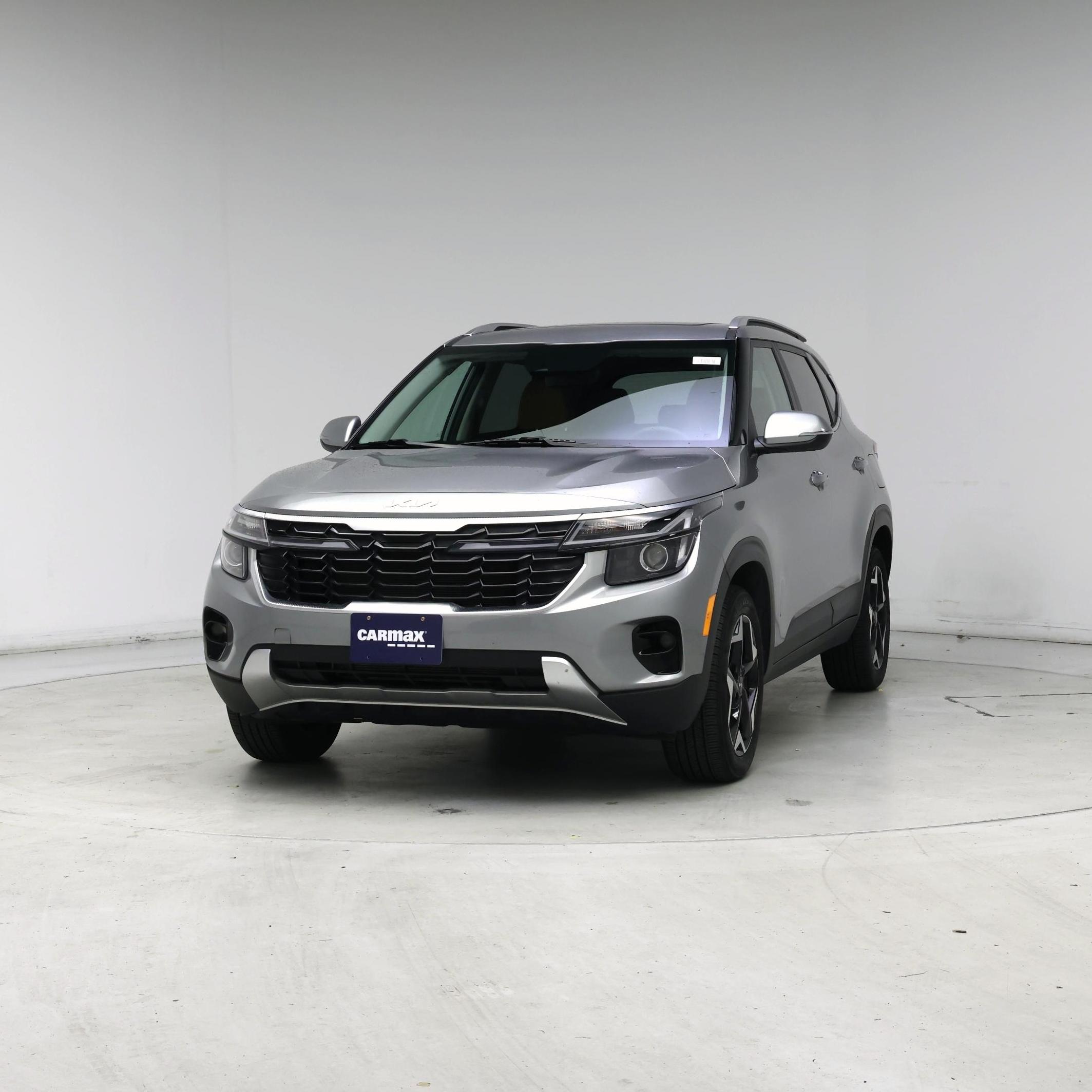 Thumbnail: 2024 Kia Seltos - 4