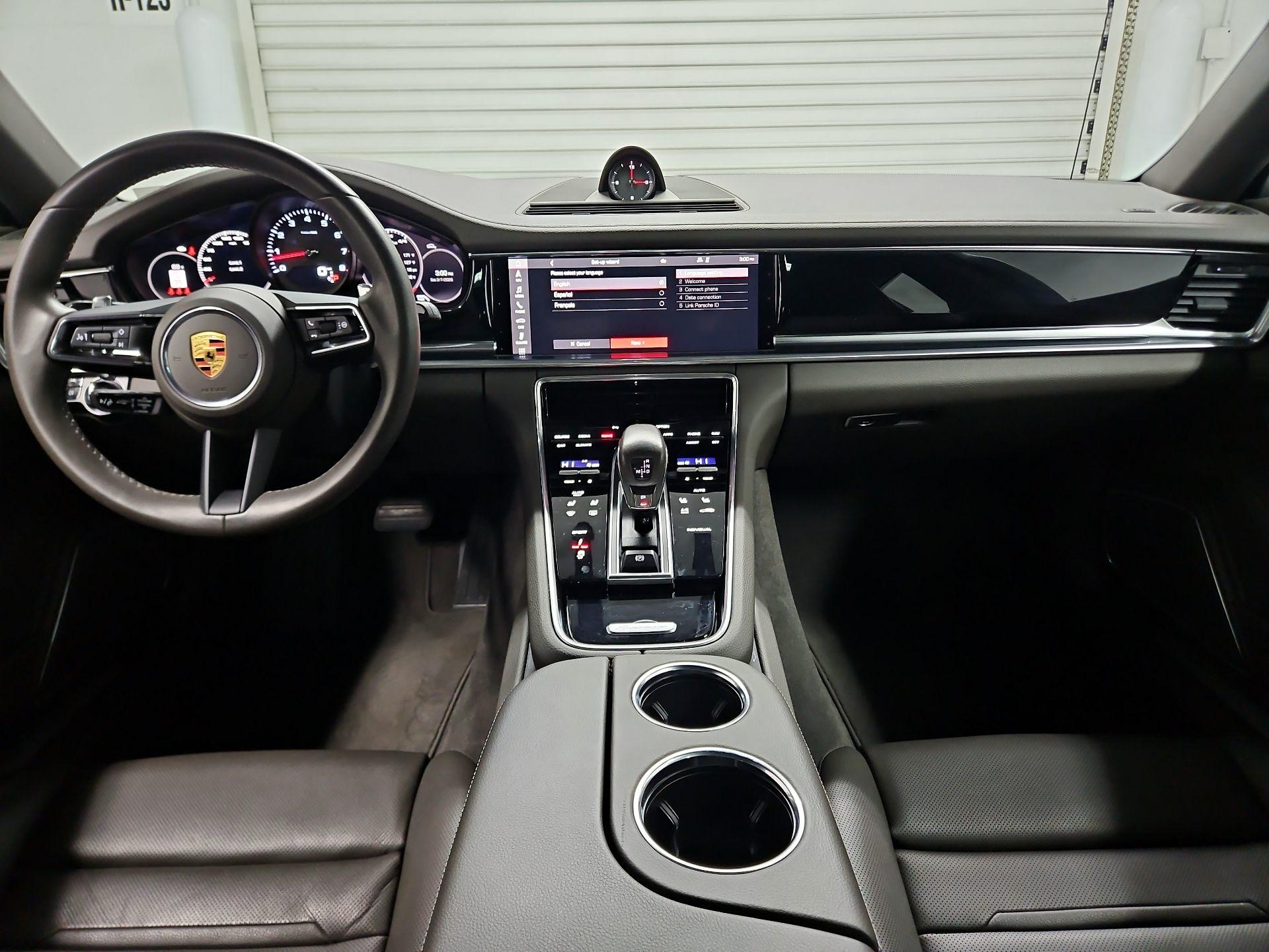 Thumbnail: 2021 Porsche Panamera - 9