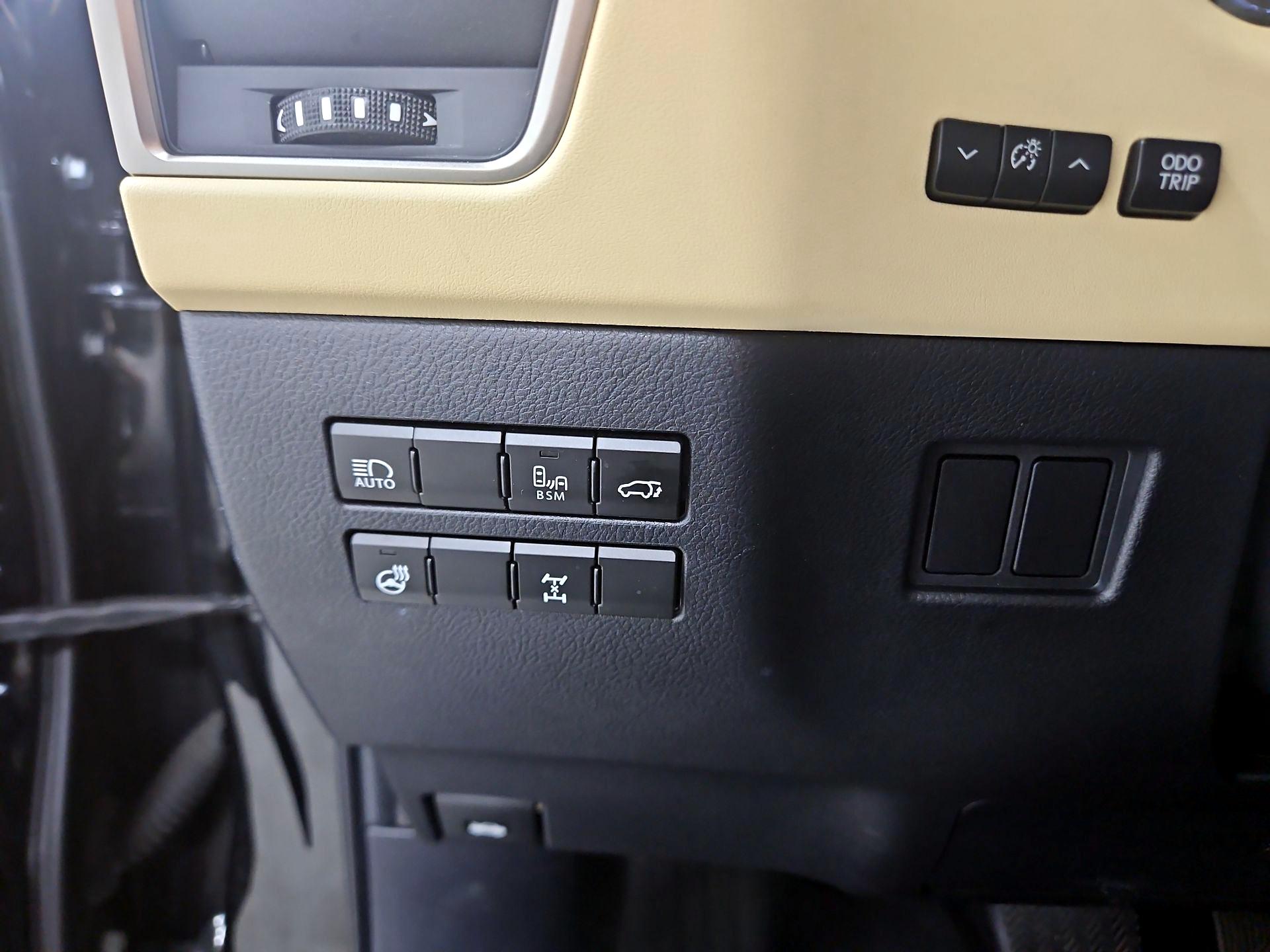 Thumbnail: 2021 Lexus NX - 13