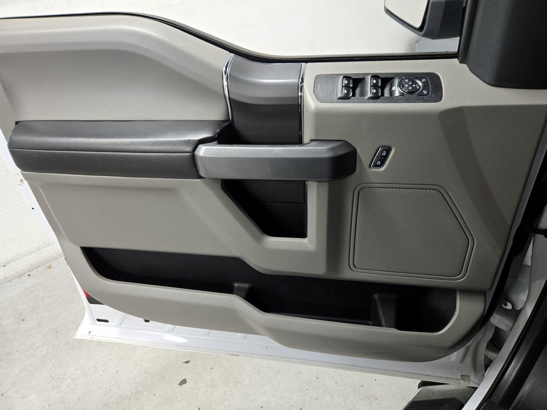 Thumbnail: 2018 Ford F-150 - 12