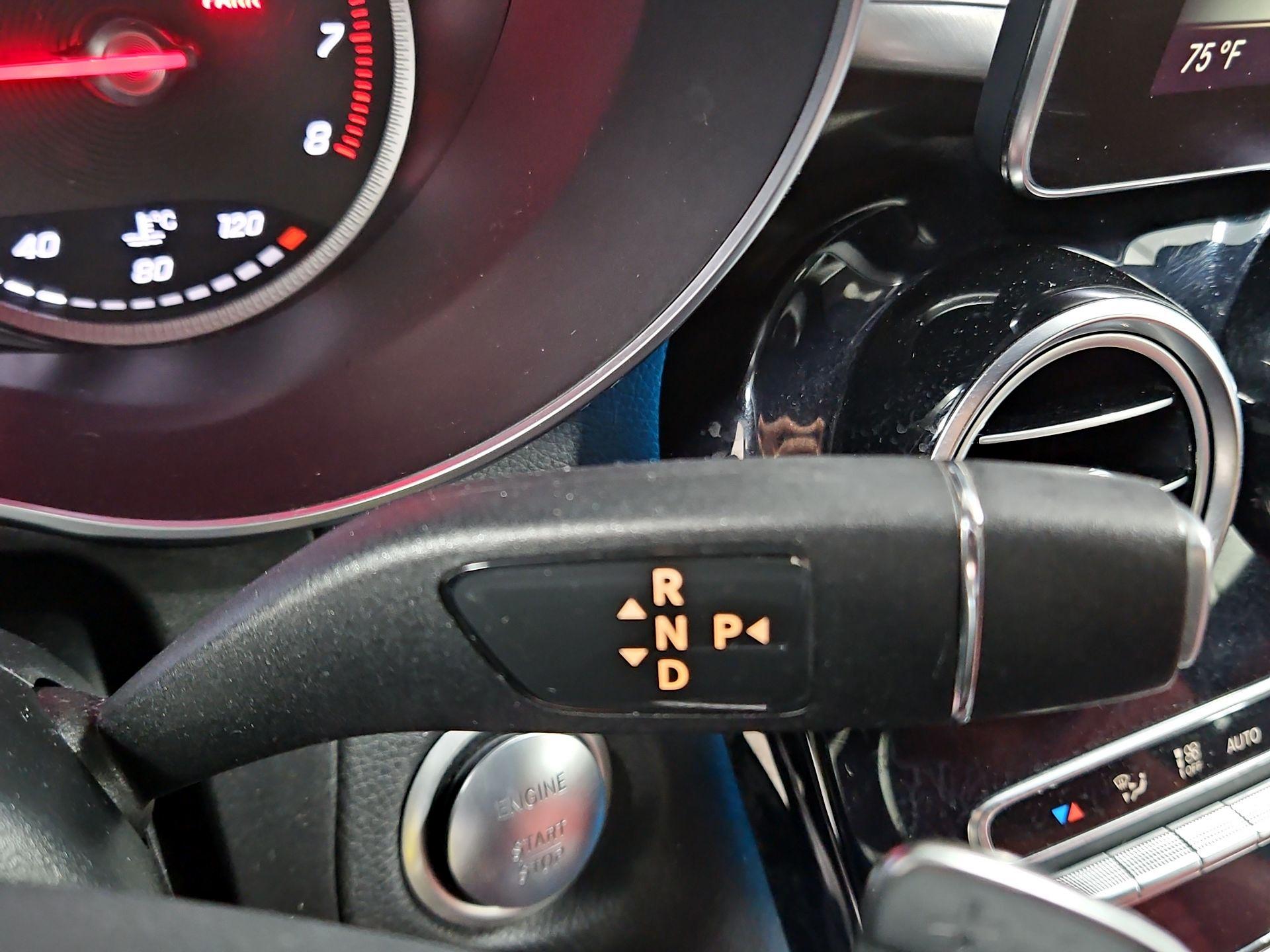 Thumbnail: 2017 Mercedes-Benz C-Class - 18