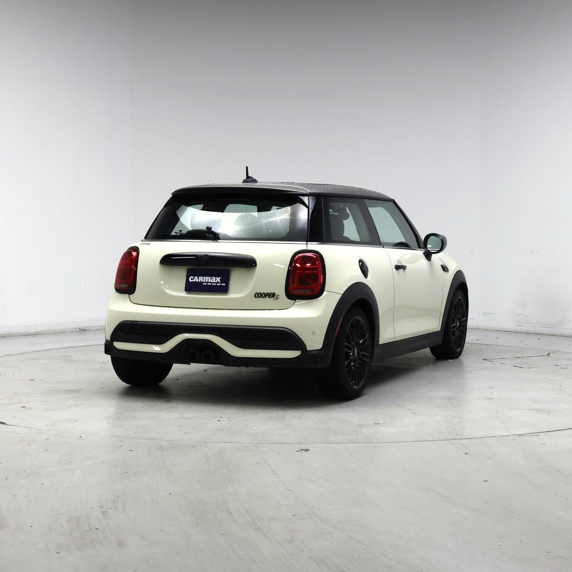 Thumbnail: 2022 MINI Cooper Hardtop - 8