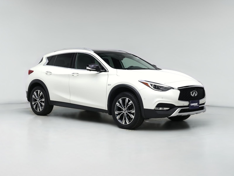 2018 INFINITI QX30 Essential -
                  Puyallup, WA