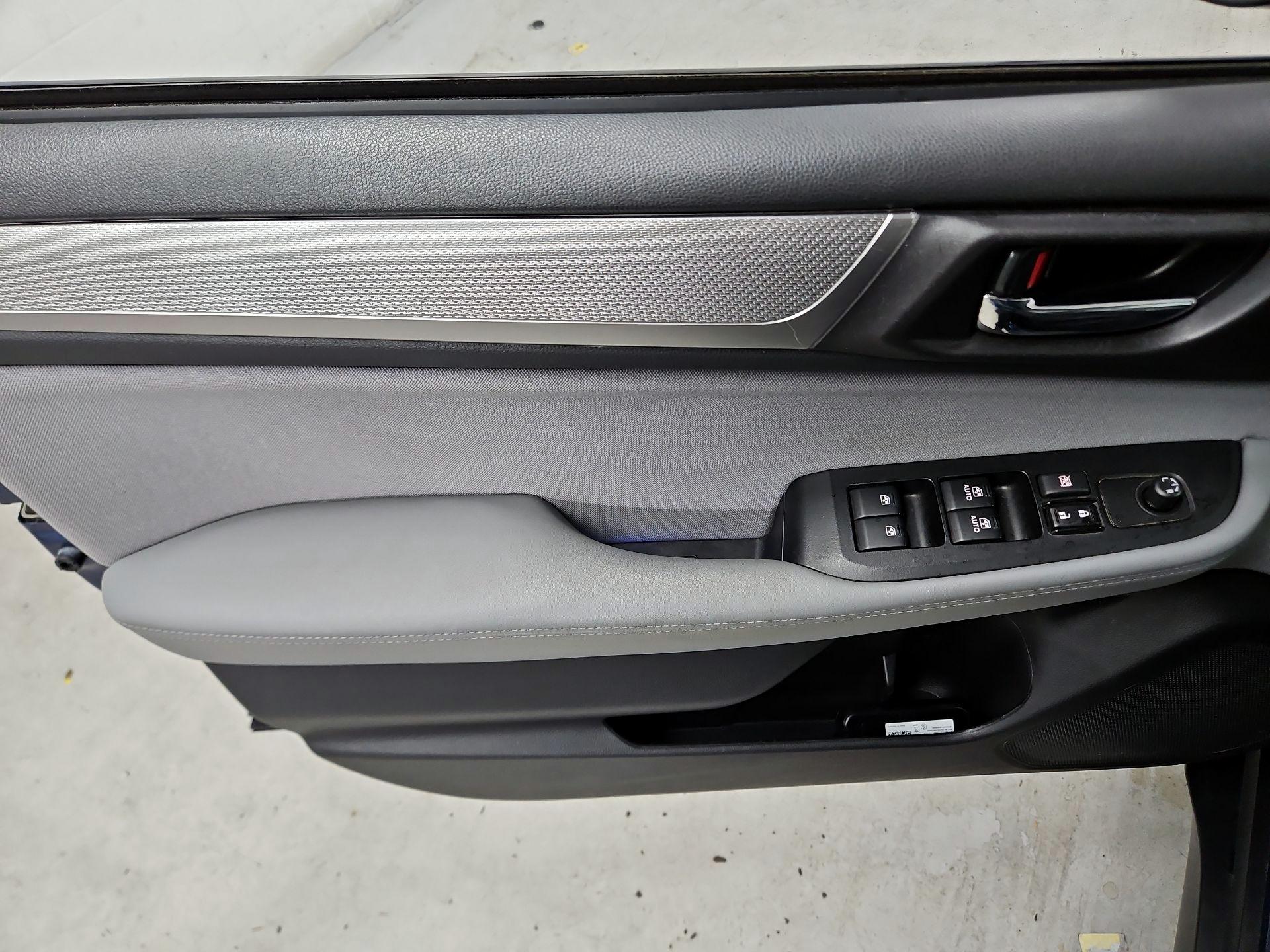 Thumbnail: 2019 Subaru Outback - 12