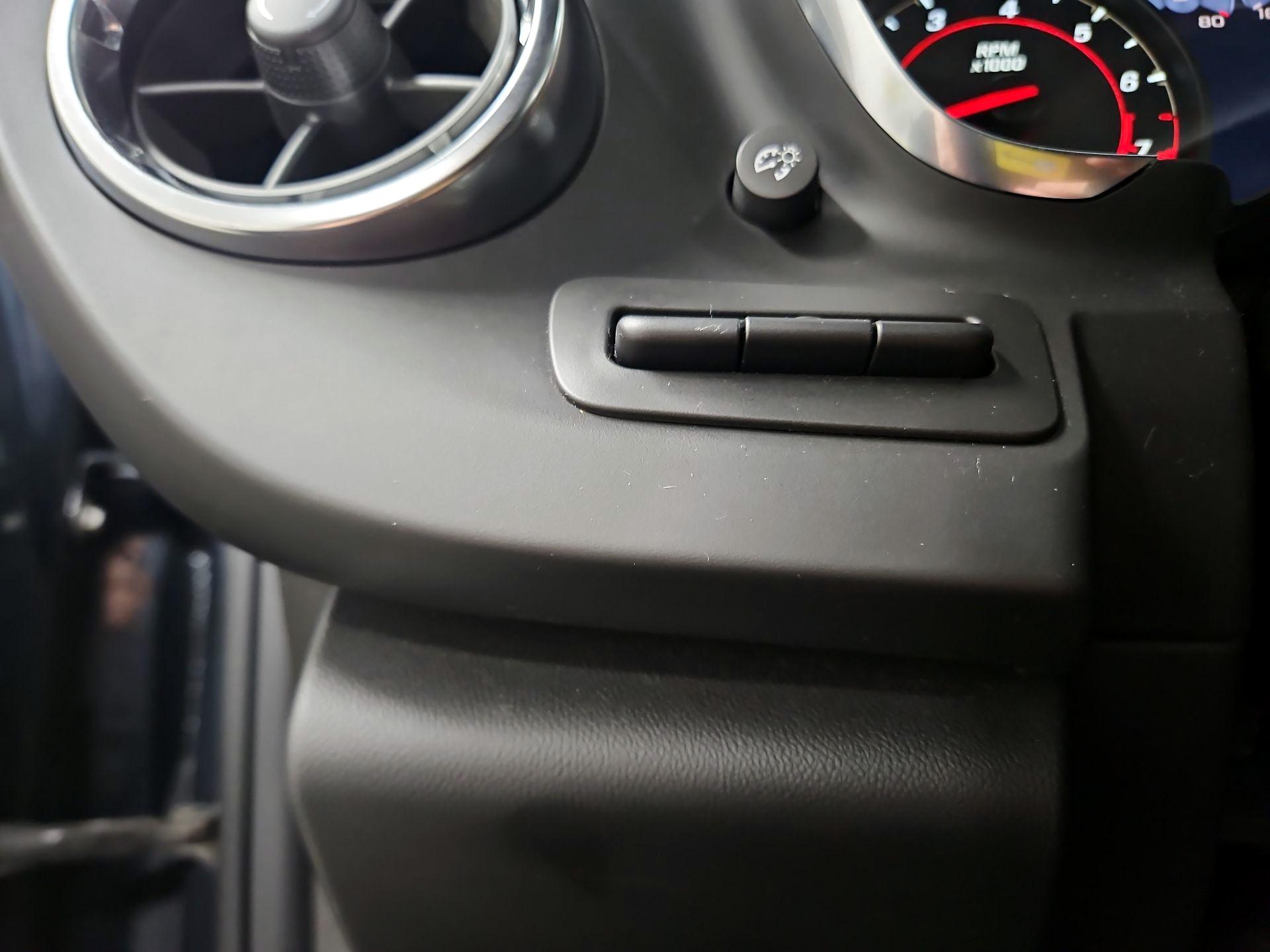 Thumbnail: 2022 Chevrolet Camaro - 13