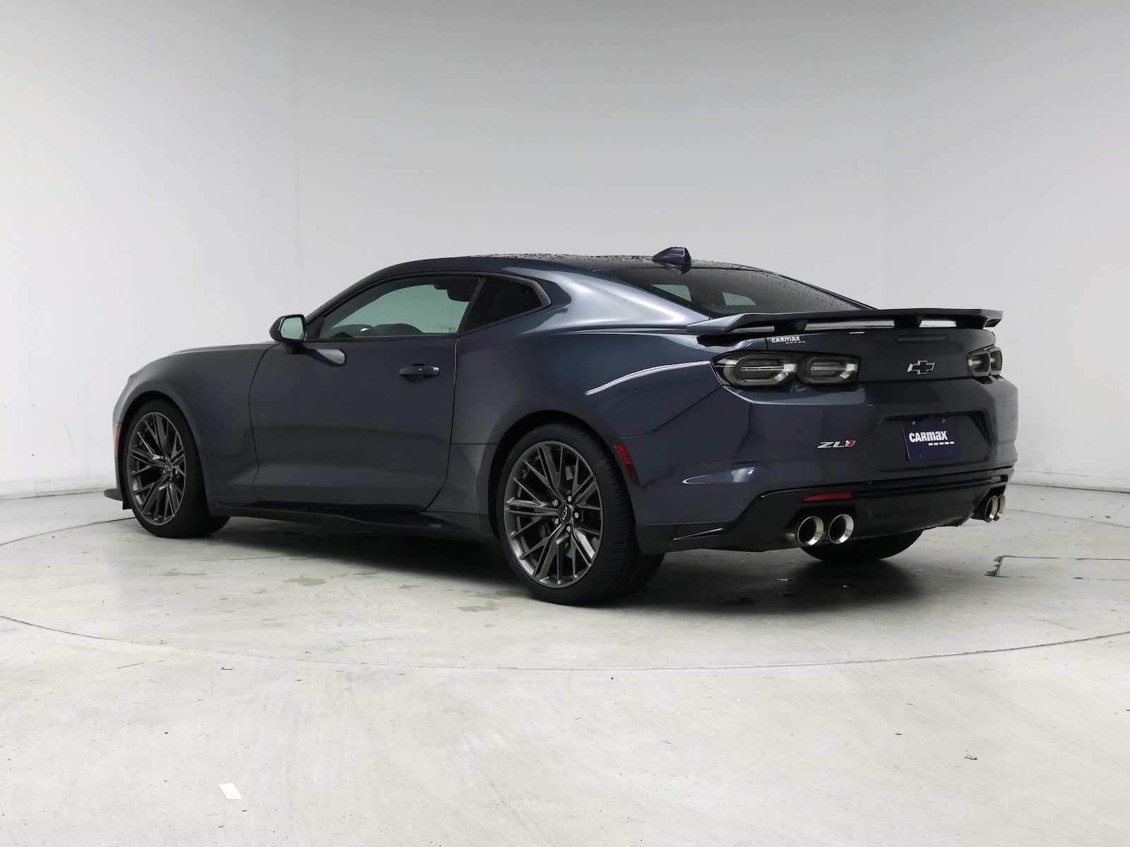 2022 Chevrolet Camaro ZL1 - Photo 3