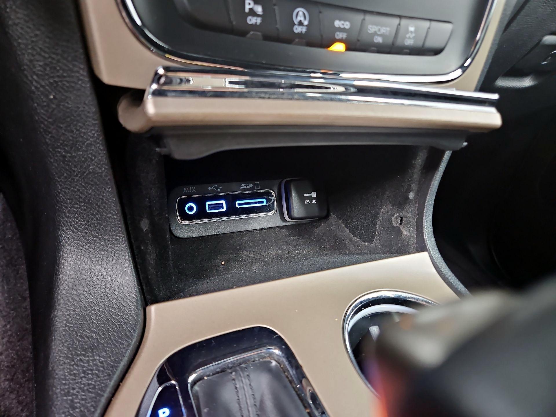 Thumbnail: 2017 Jeep Grand Cherokee - 18