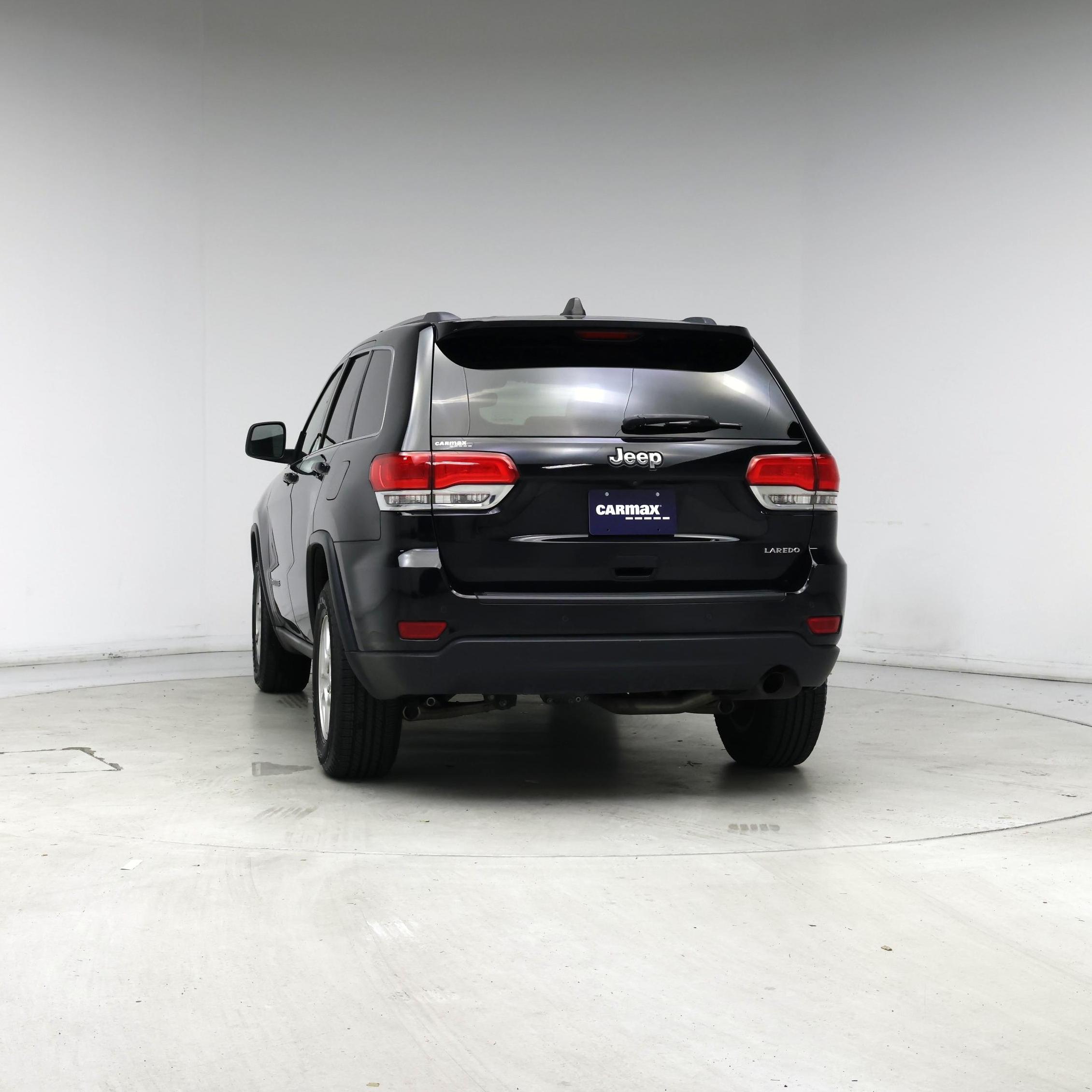 Thumbnail: 2017 Jeep Grand Cherokee - 6