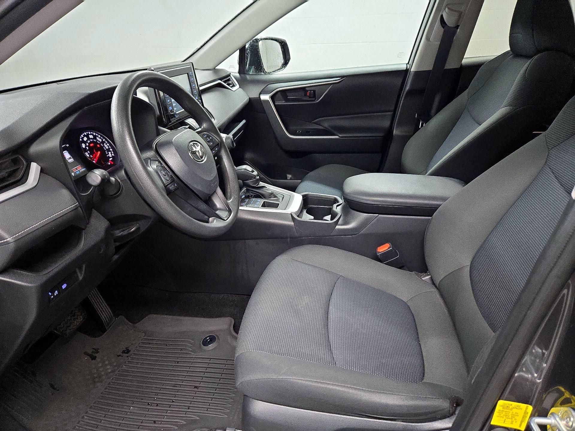 Thumbnail: 2021 Toyota RAV4 - 11