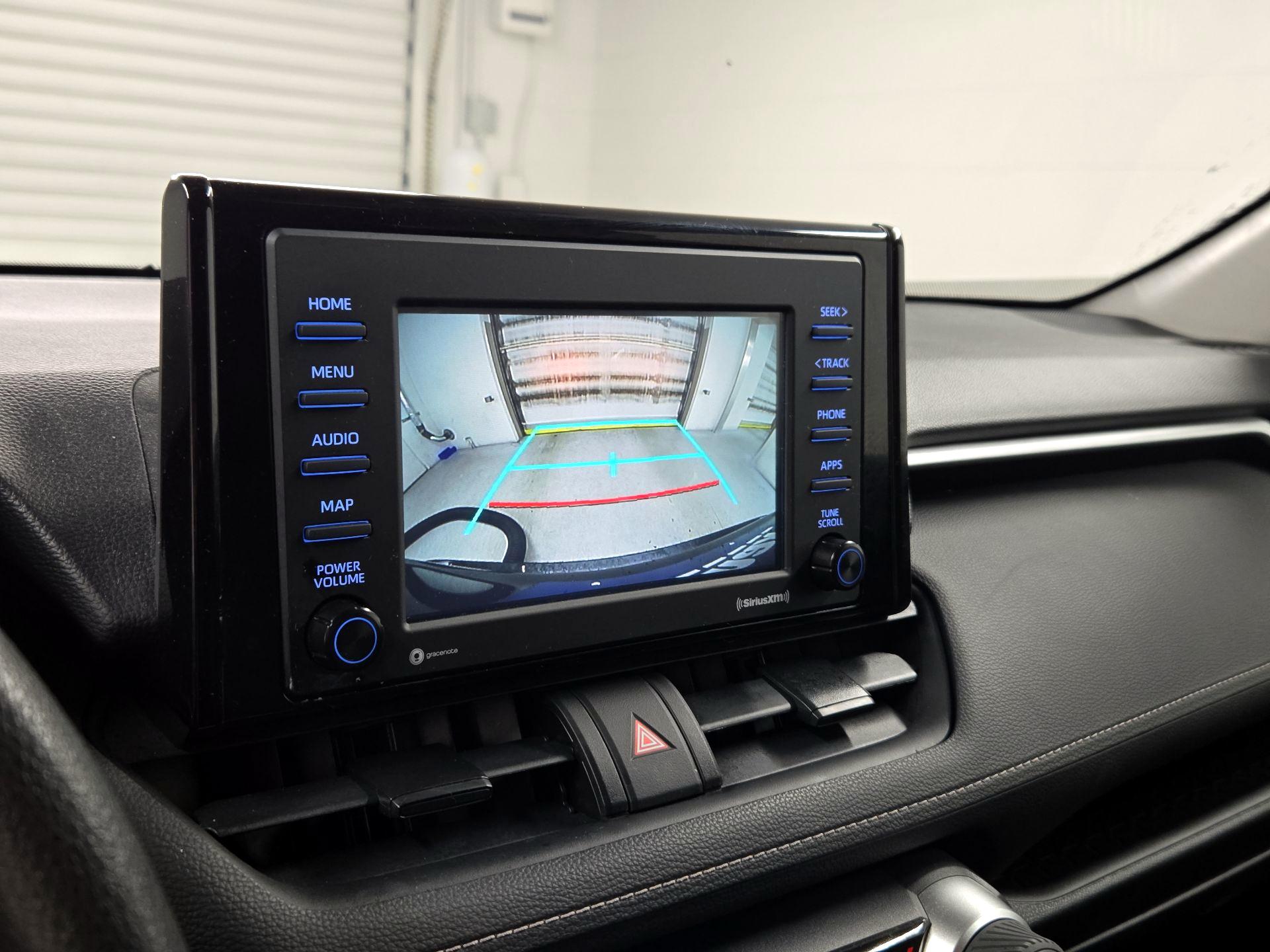 Thumbnail: 2021 Toyota RAV4 - 14