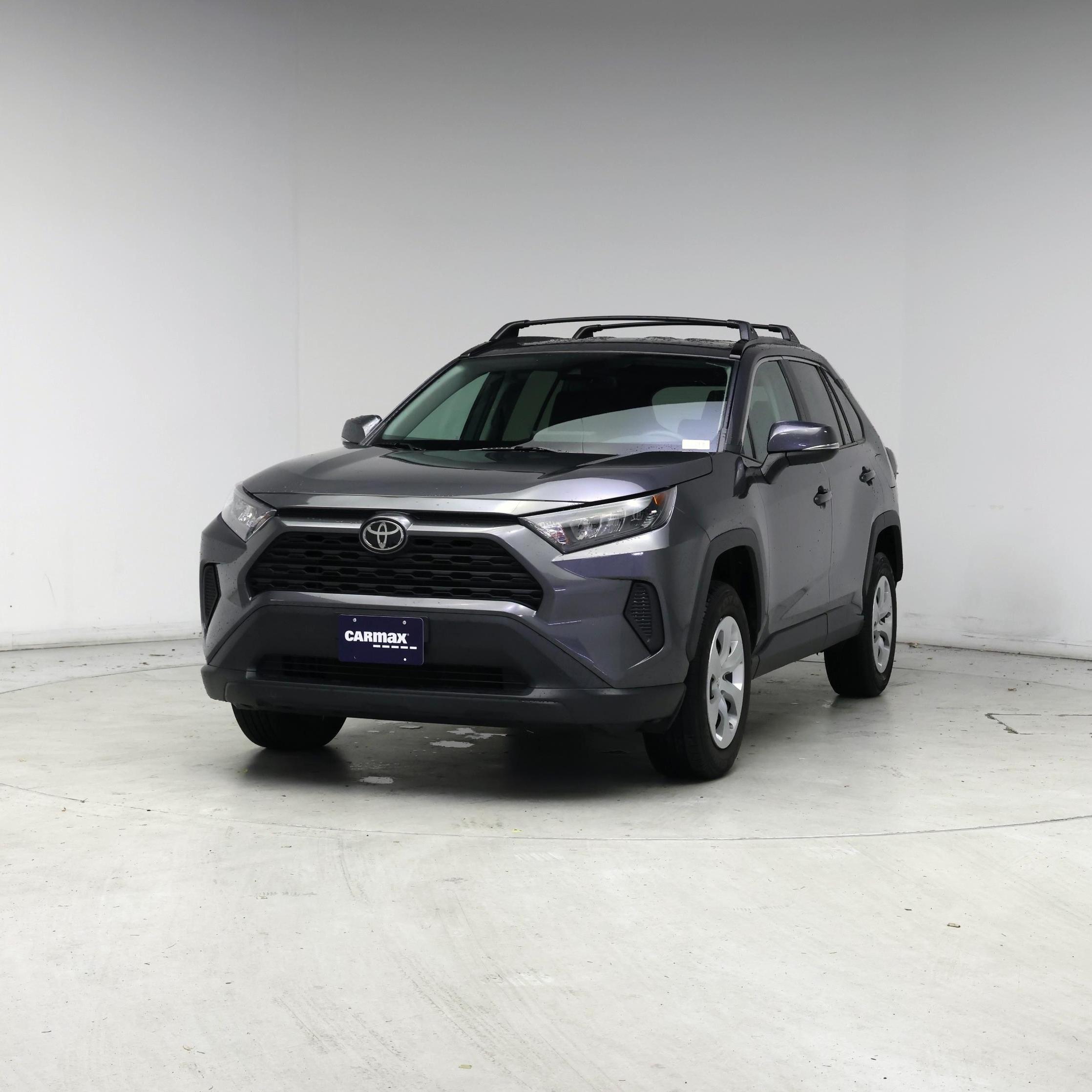 Thumbnail: 2021 Toyota RAV4 - 4