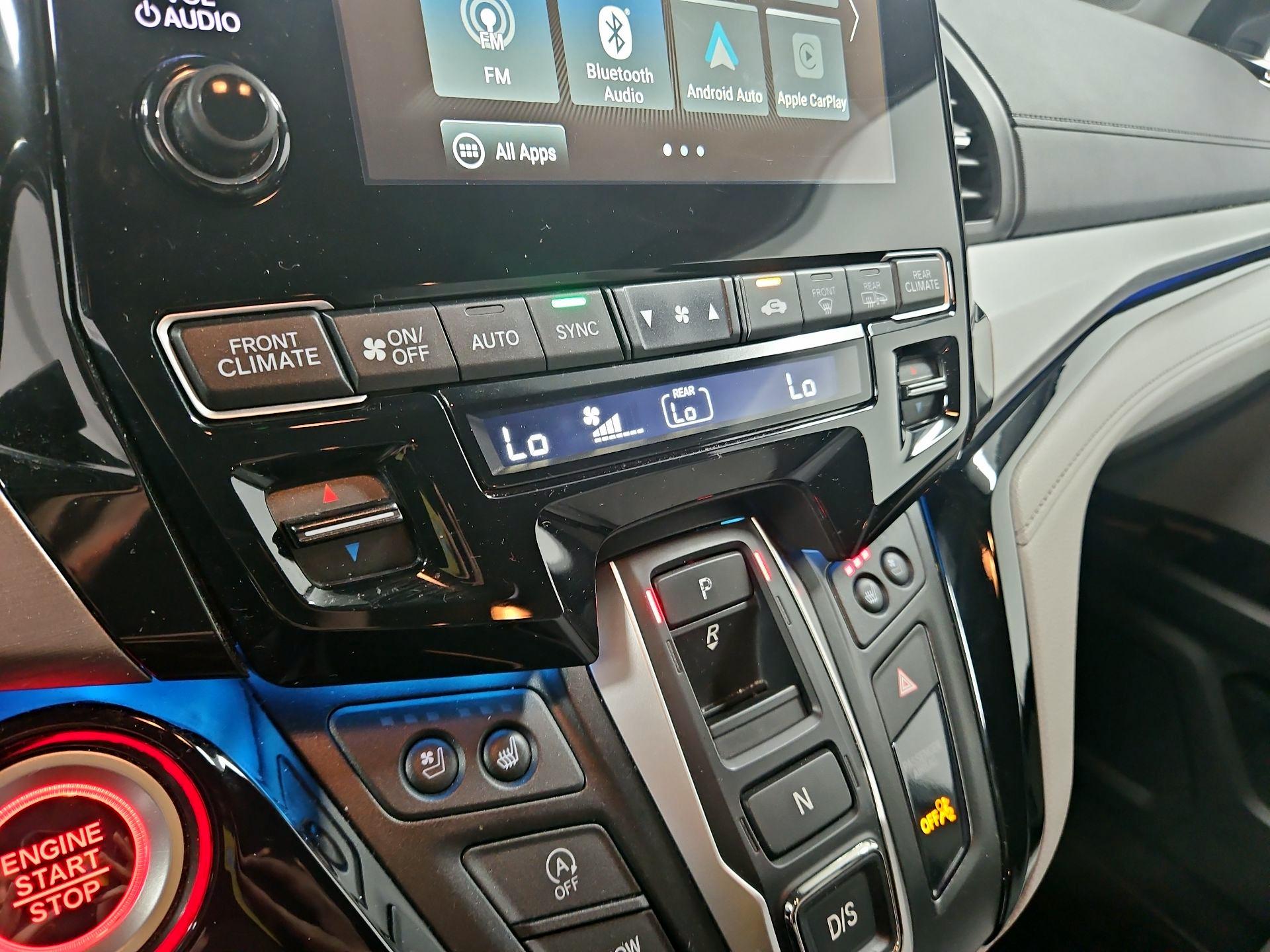 Thumbnail: 2019 Honda Odyssey - 17