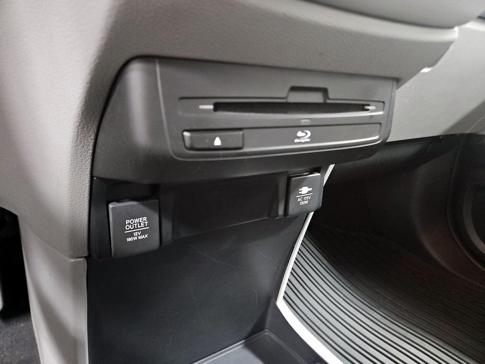 Thumbnail: 2019 Honda Odyssey - 19