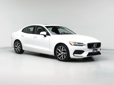2020 Volvo S60 T6 Momentum