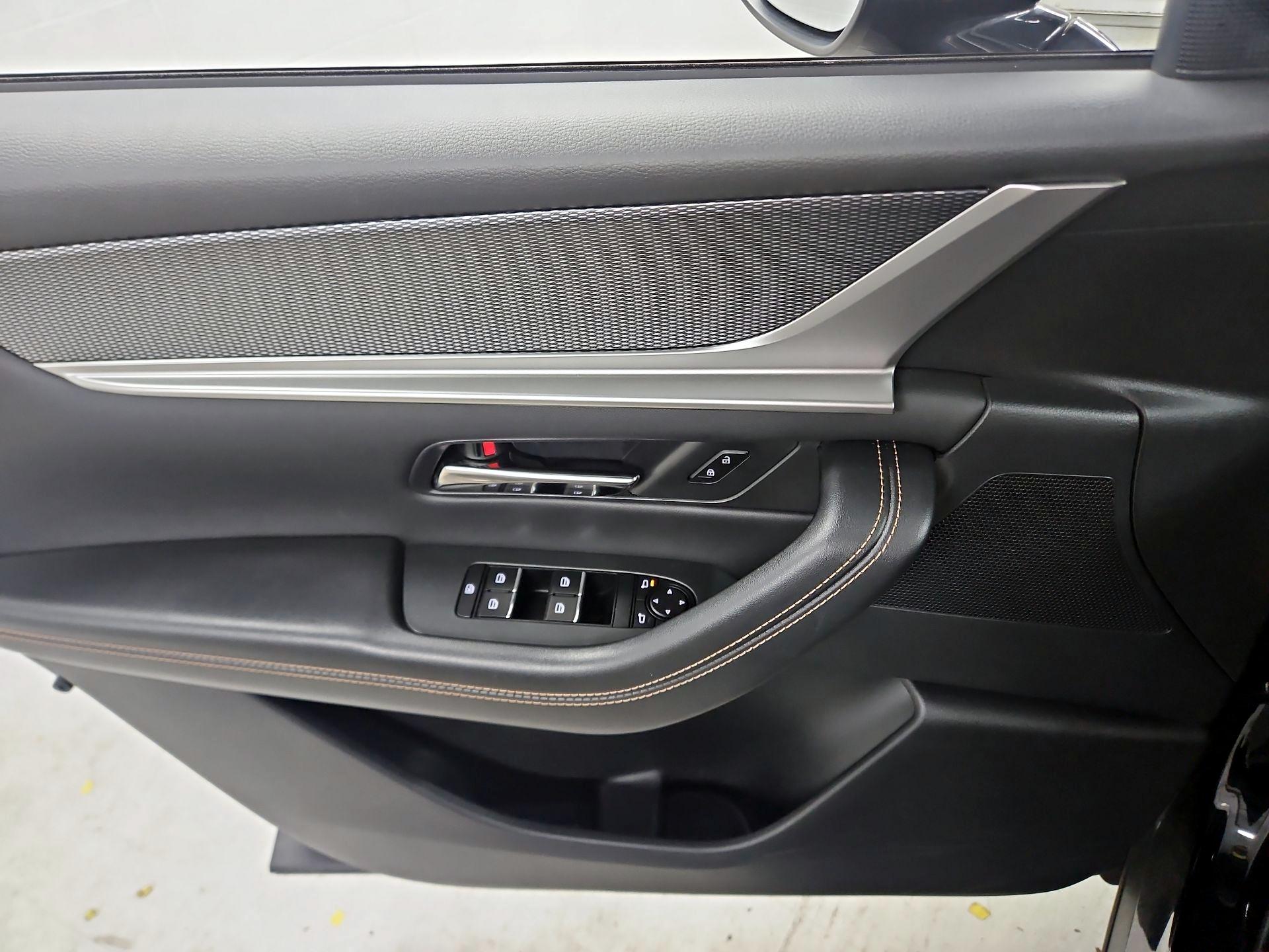 Thumbnail: 2024 Mazda CX-90 - 12