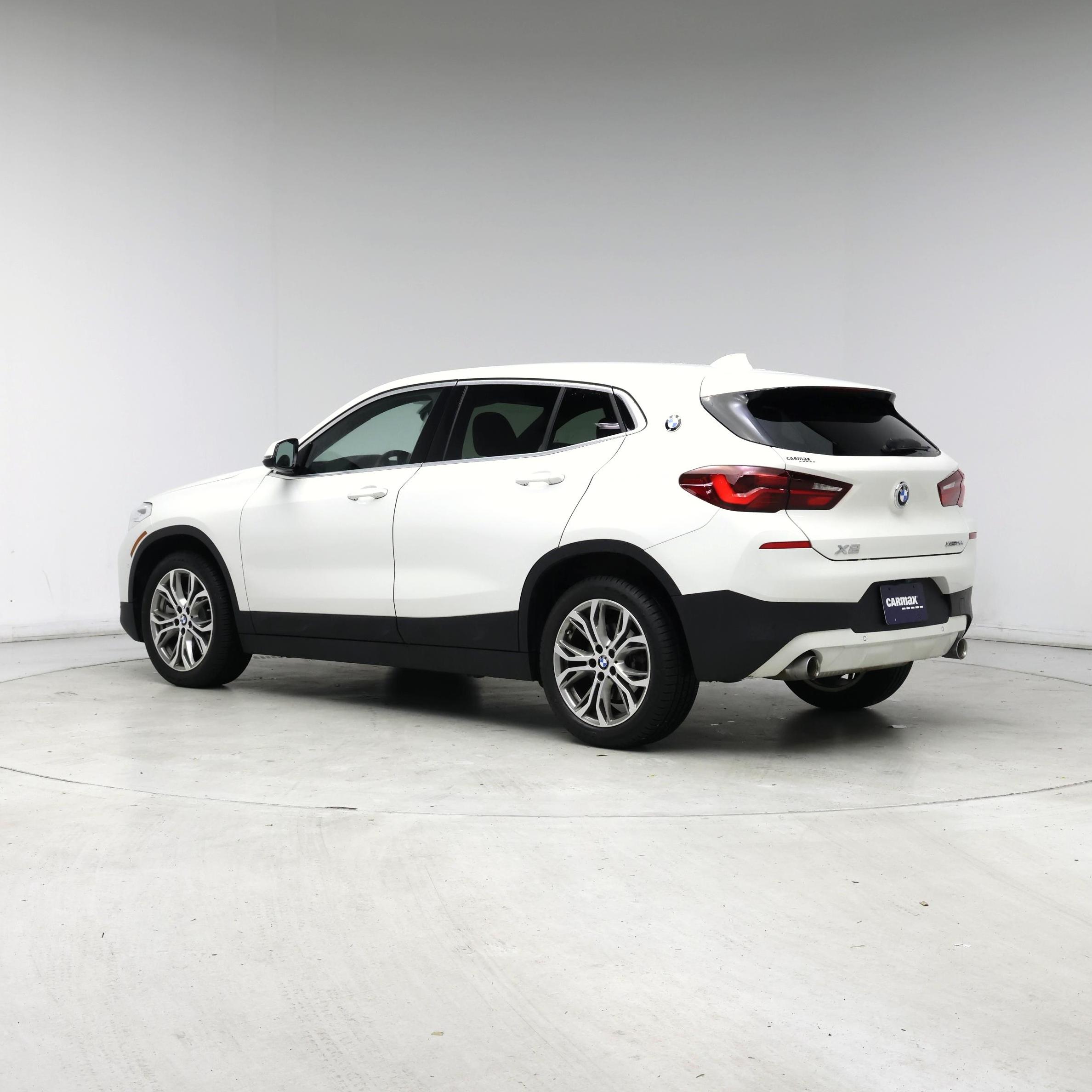 Thumbnail: 2022 BMW X2 - 2