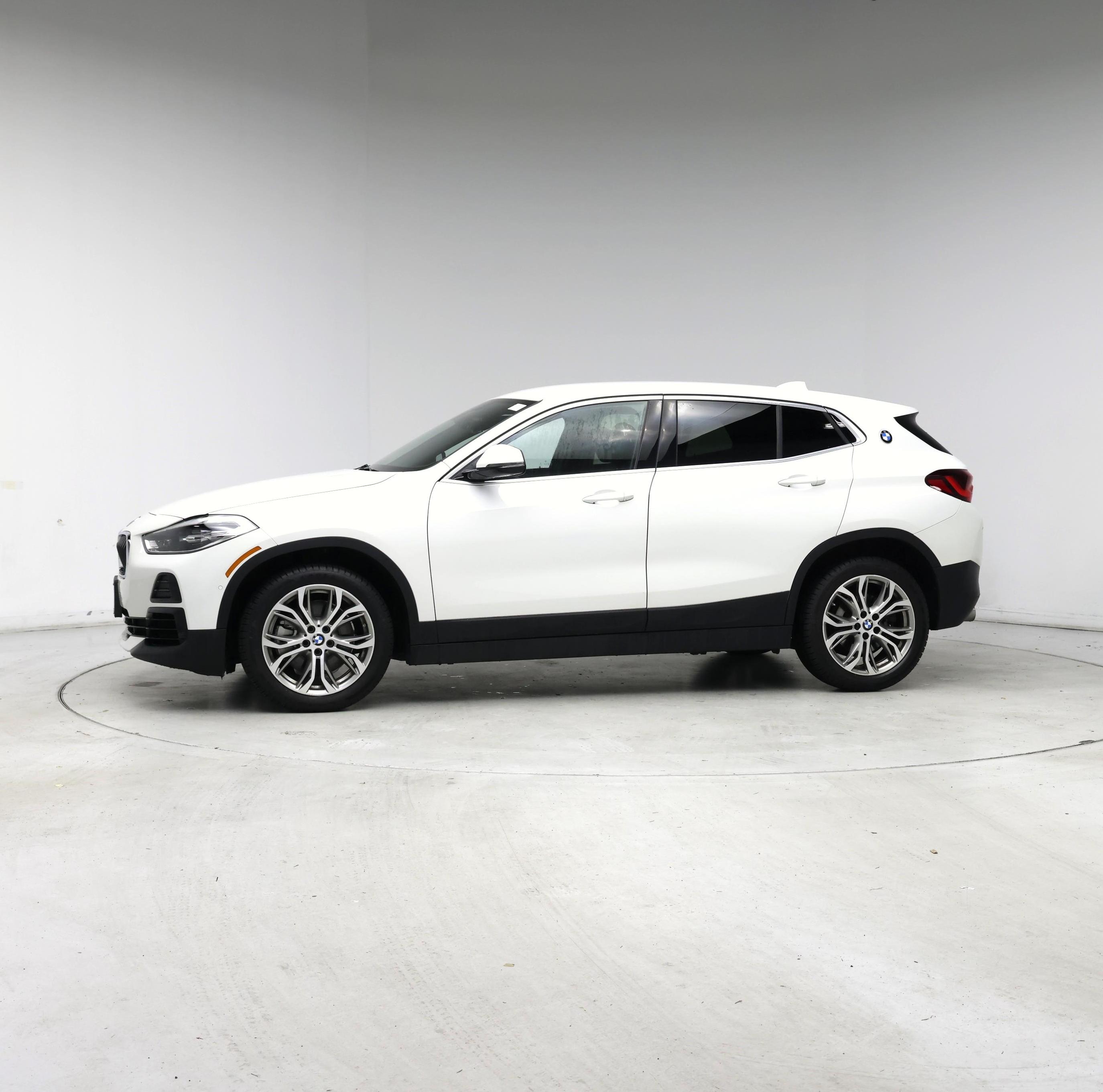 Thumbnail: 2022 BMW X2 - 3