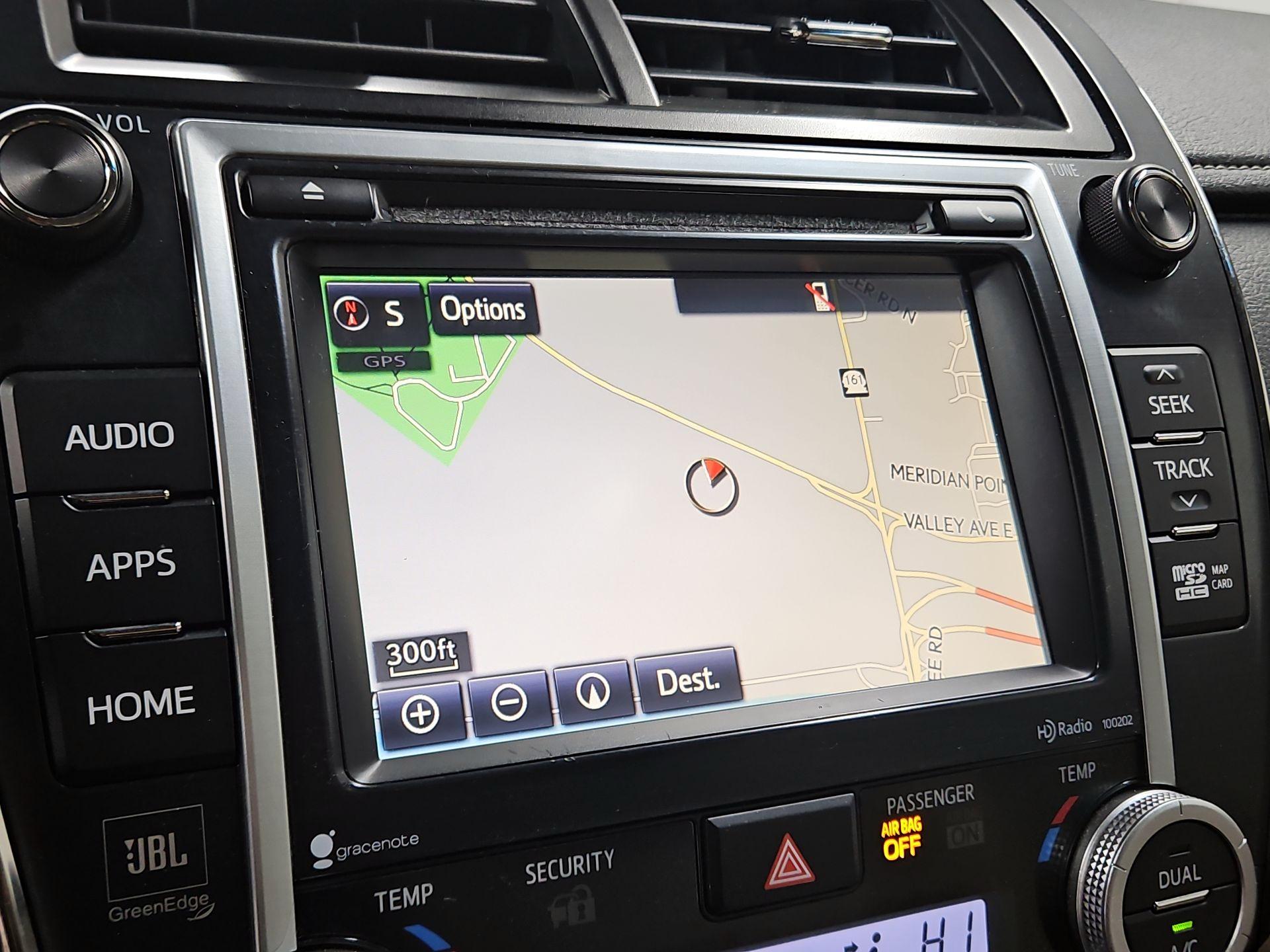 Thumbnail: 2014 Toyota Camry - 14