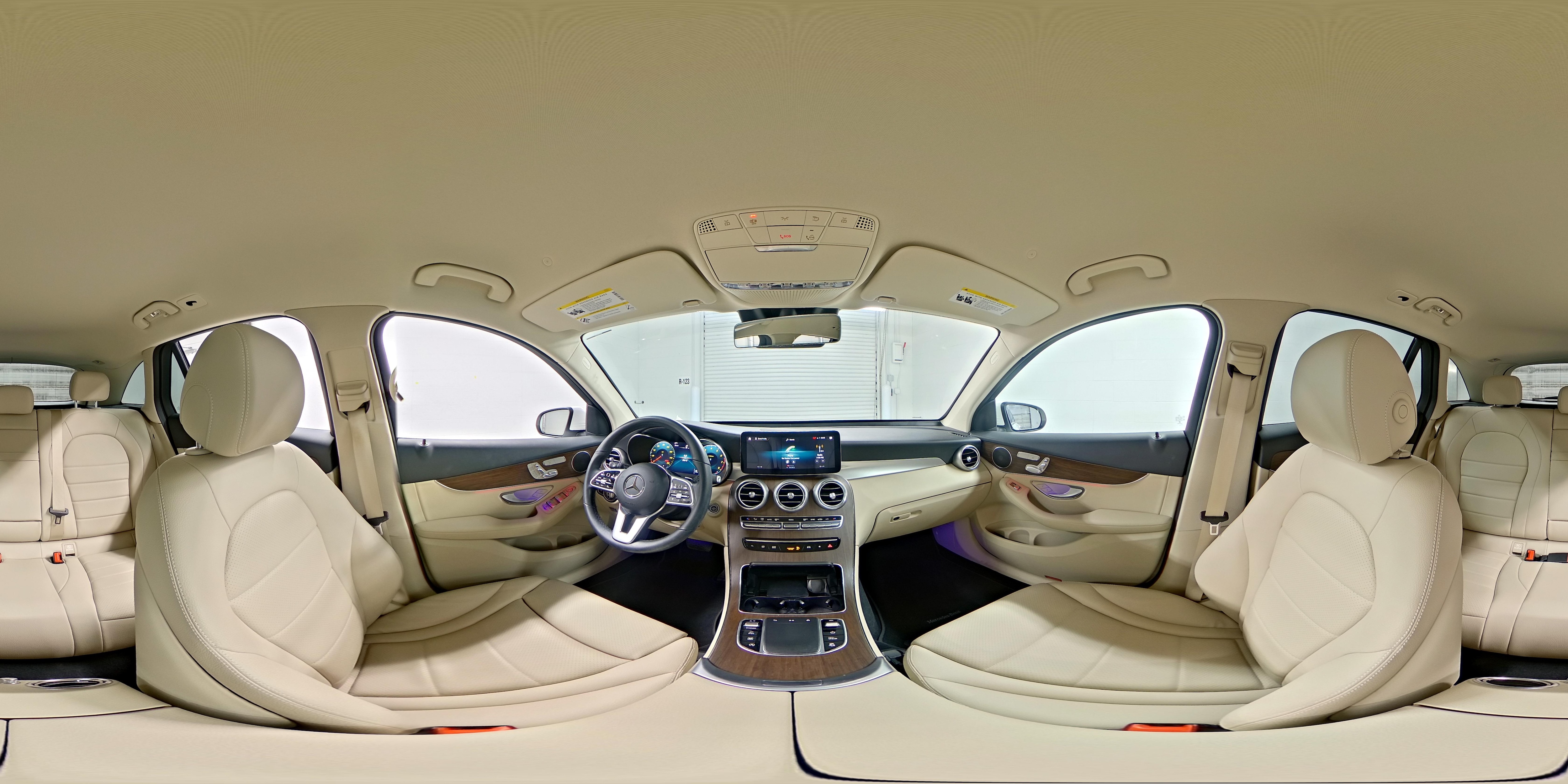2022 Mercedes-Benz GLC GLC300 - Photo 24