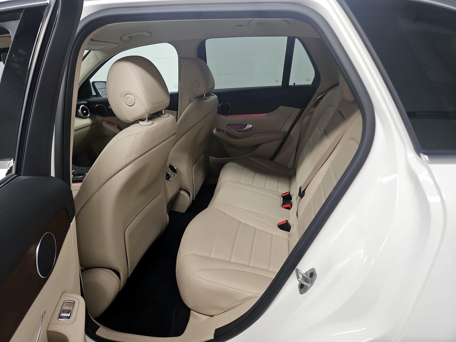 Thumbnail: 2022 Mercedes-Benz GLC - 19