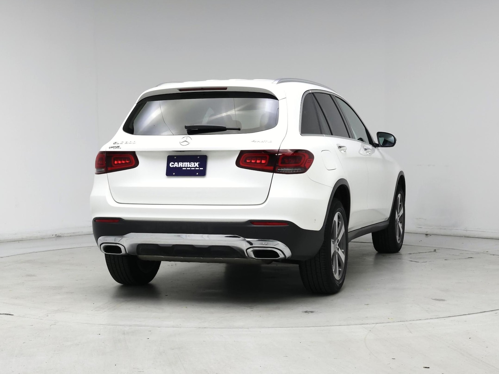 2022 Mercedes-Benz GLC GLC300 - Photo 9
