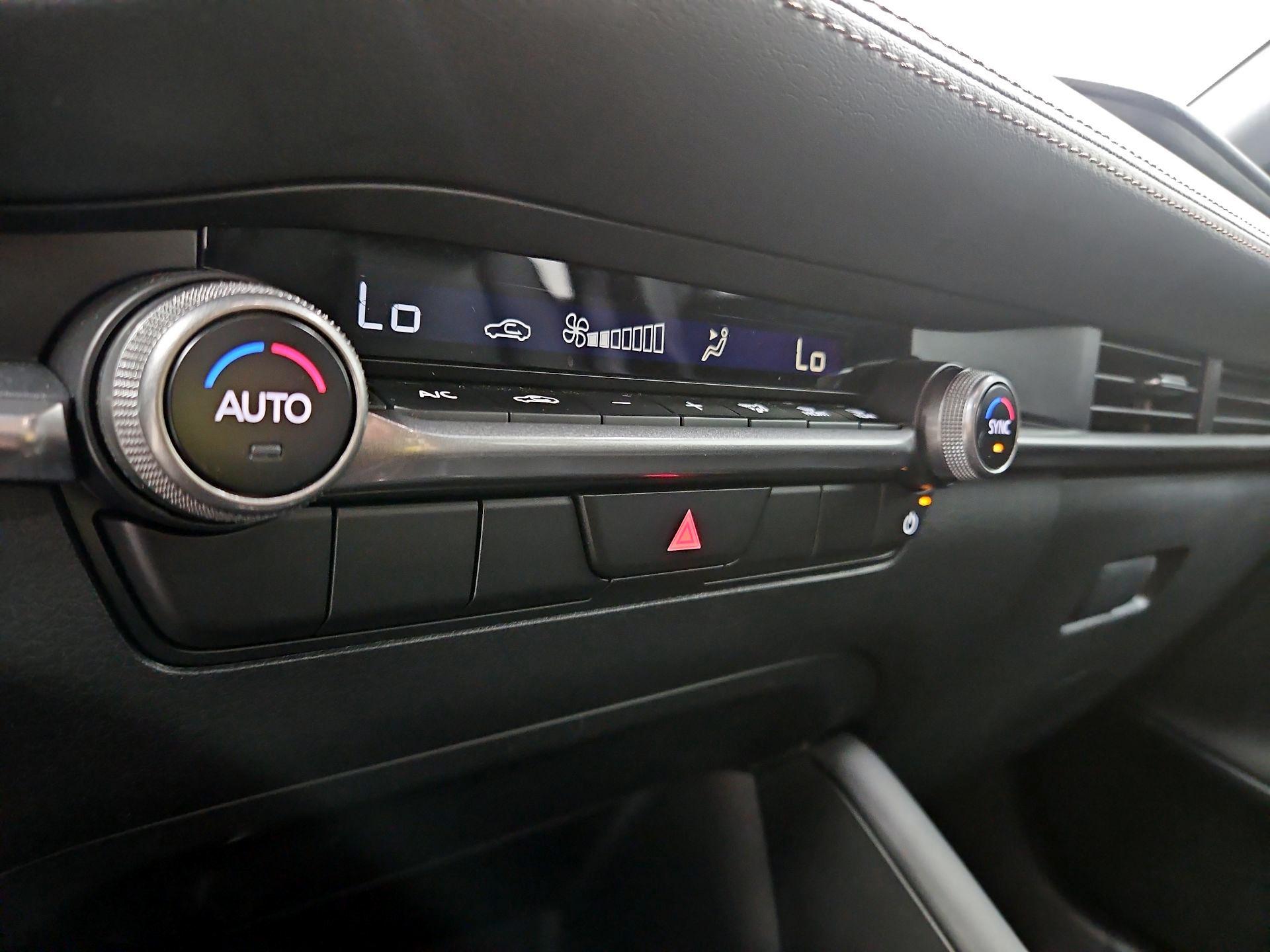 Thumbnail: 2024 Mazda Mazda3 - 16