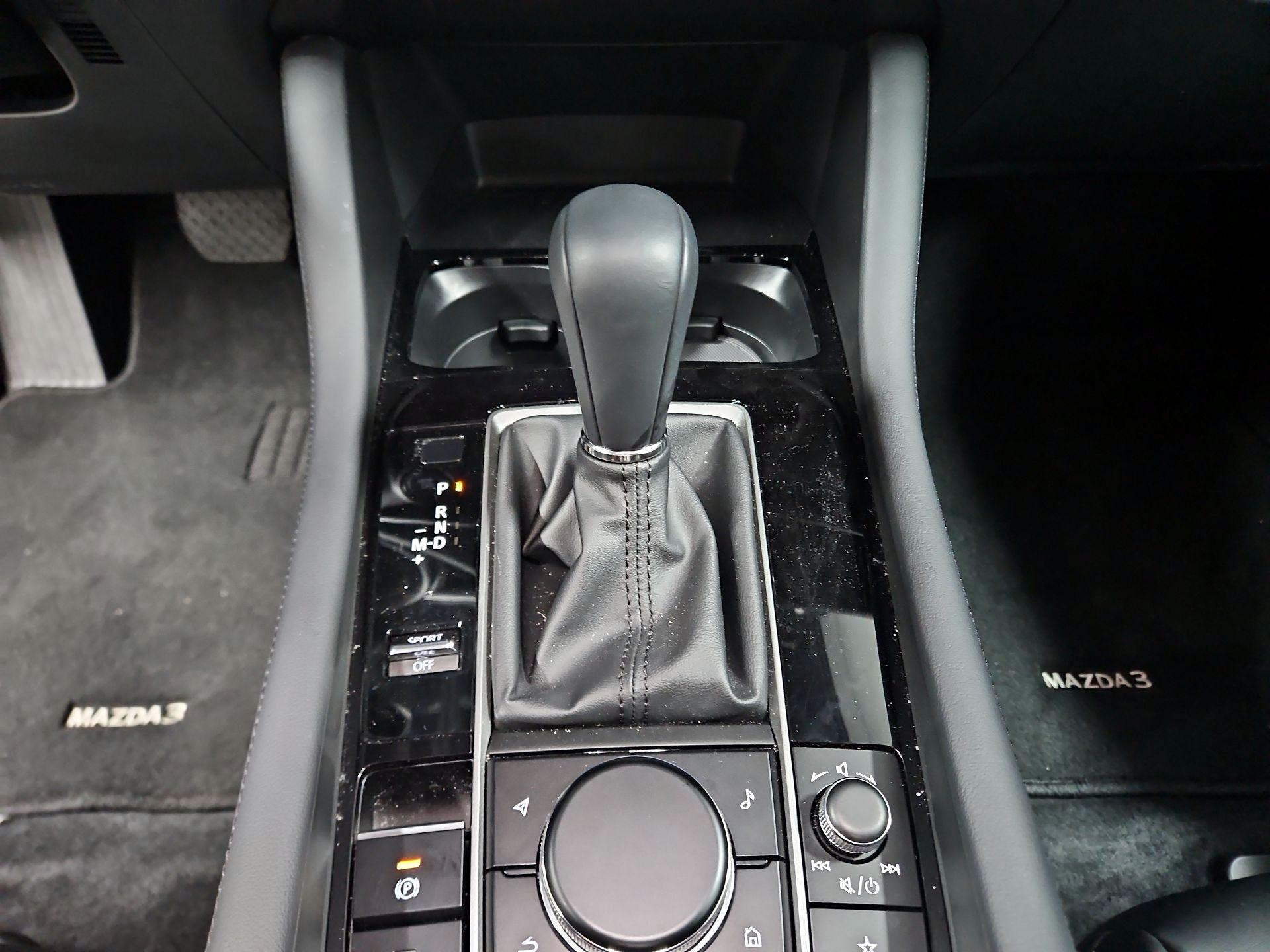 Thumbnail: 2024 Mazda Mazda3 - 17