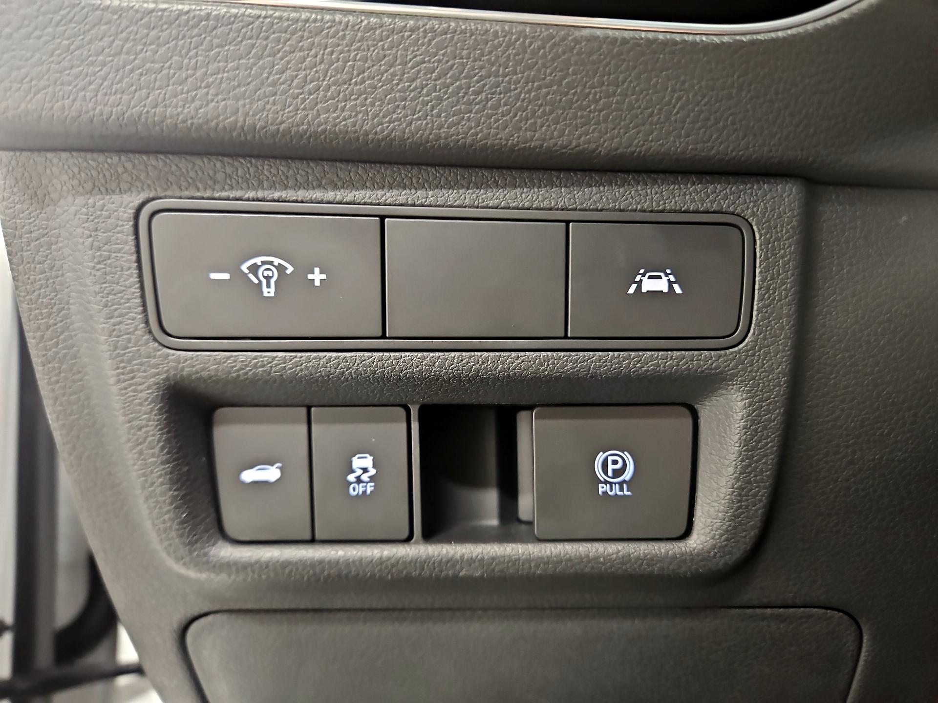 Thumbnail: 2021 Hyundai Sonata - 13