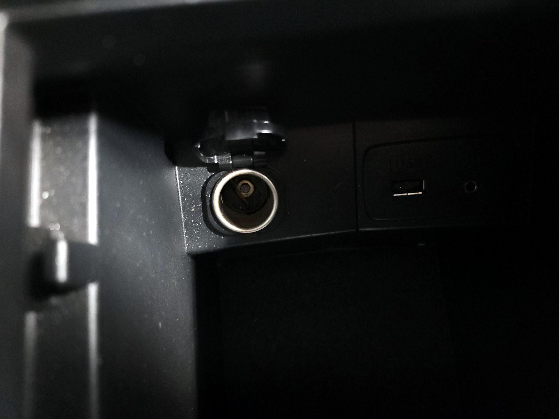 Thumbnail: 2015 Subaru Forester - 19