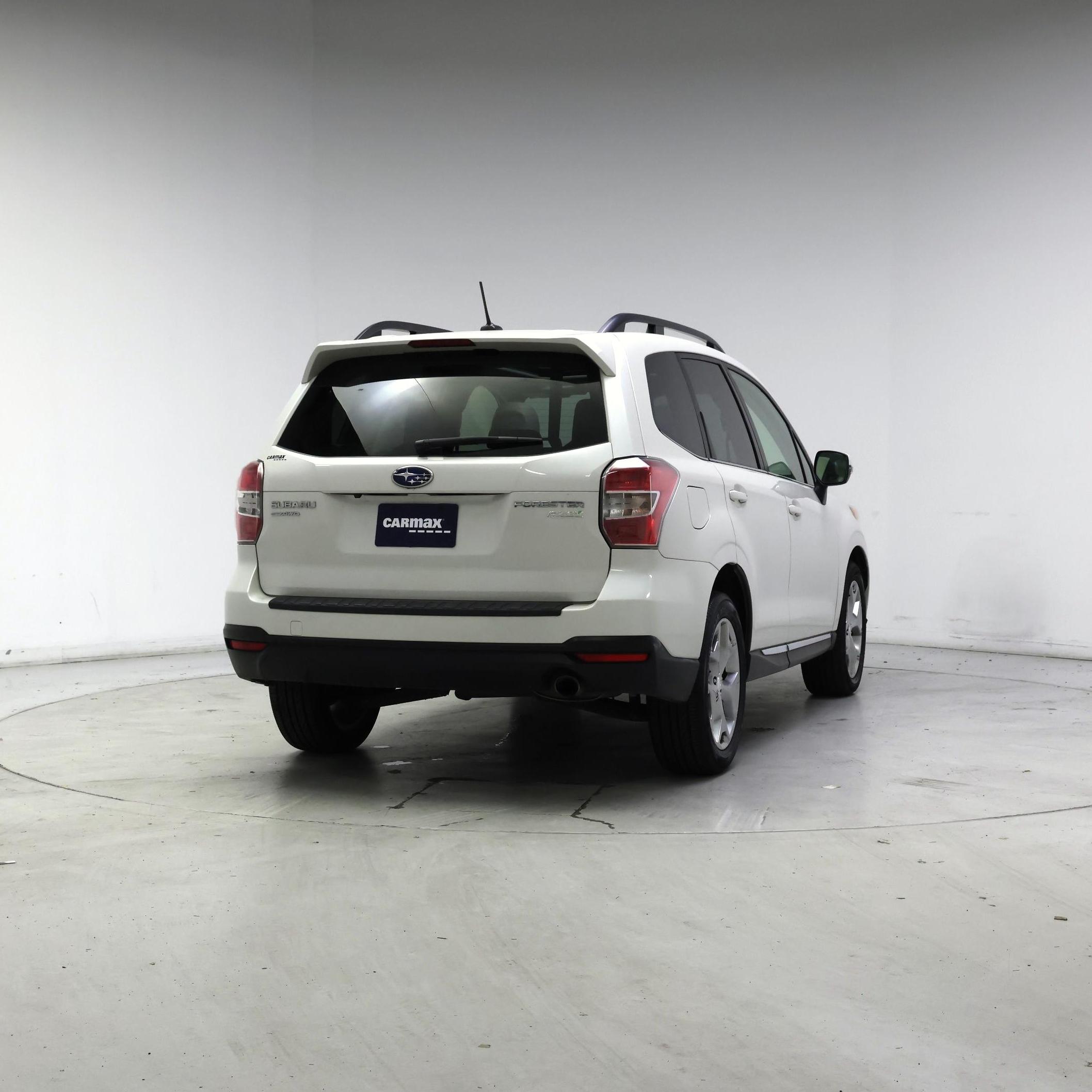 Thumbnail: 2015 Subaru Forester - 8