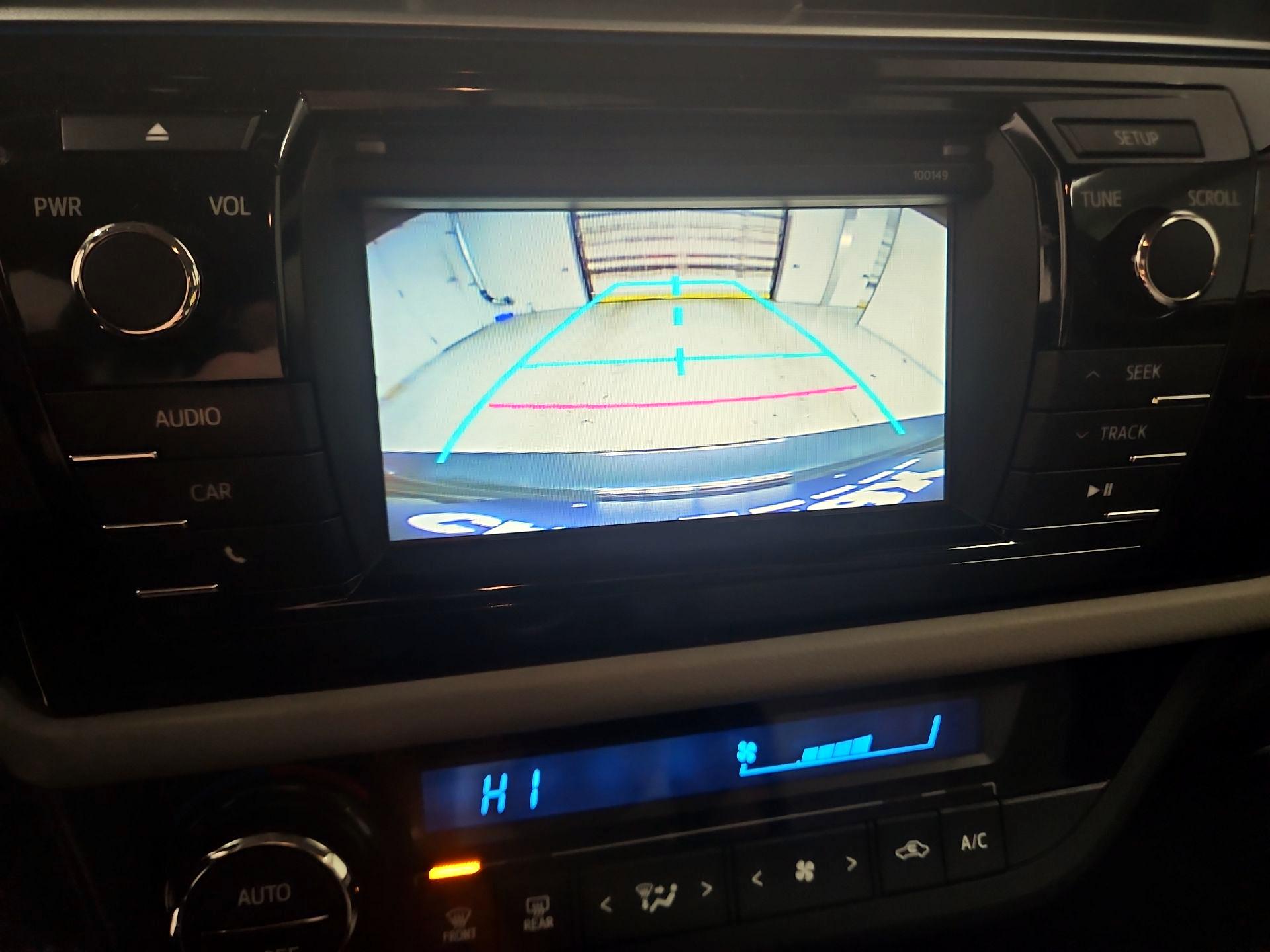 Thumbnail: 2015 Toyota Corolla - 14