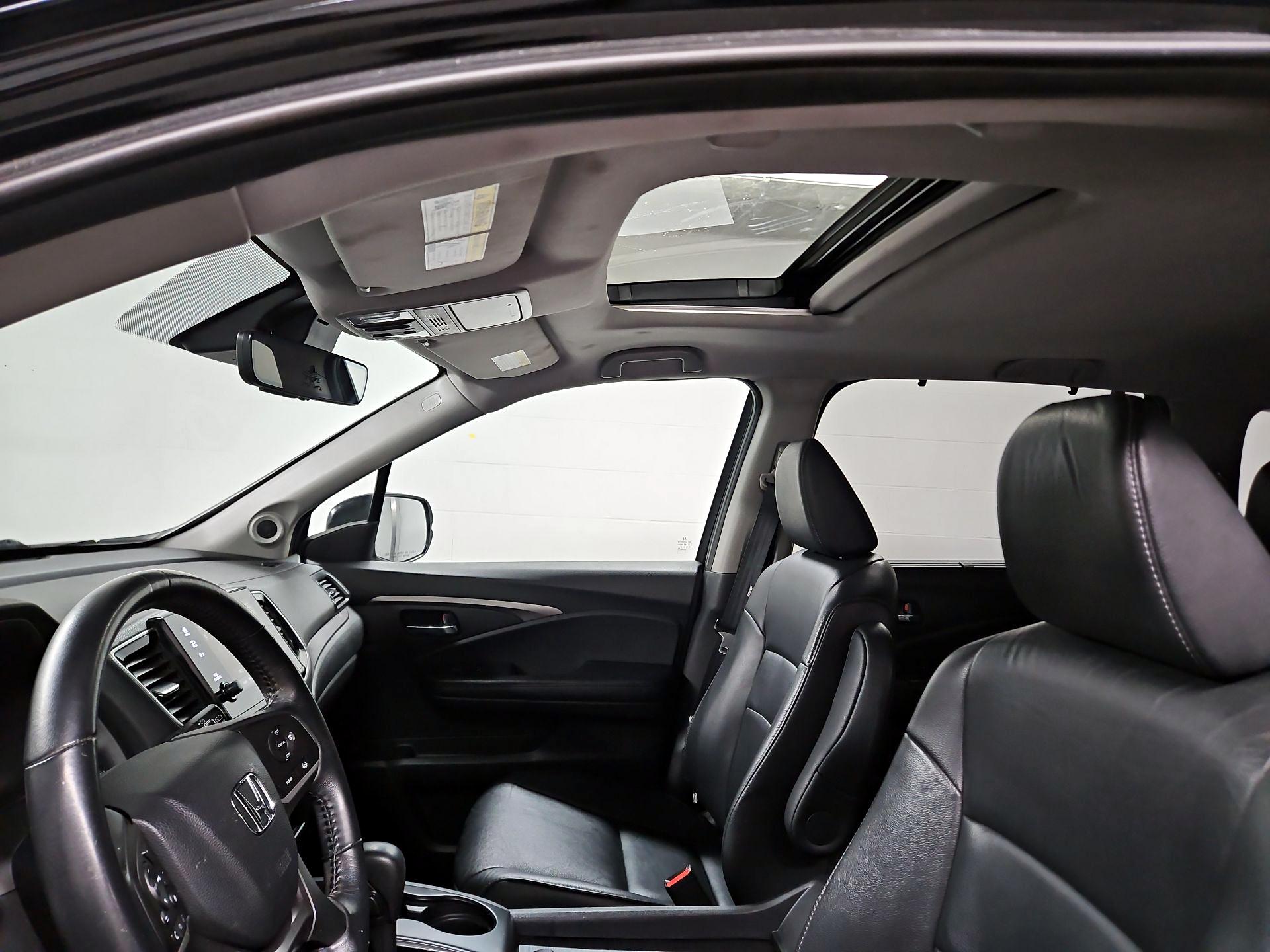 Thumbnail: 2020 Honda Pilot - 19