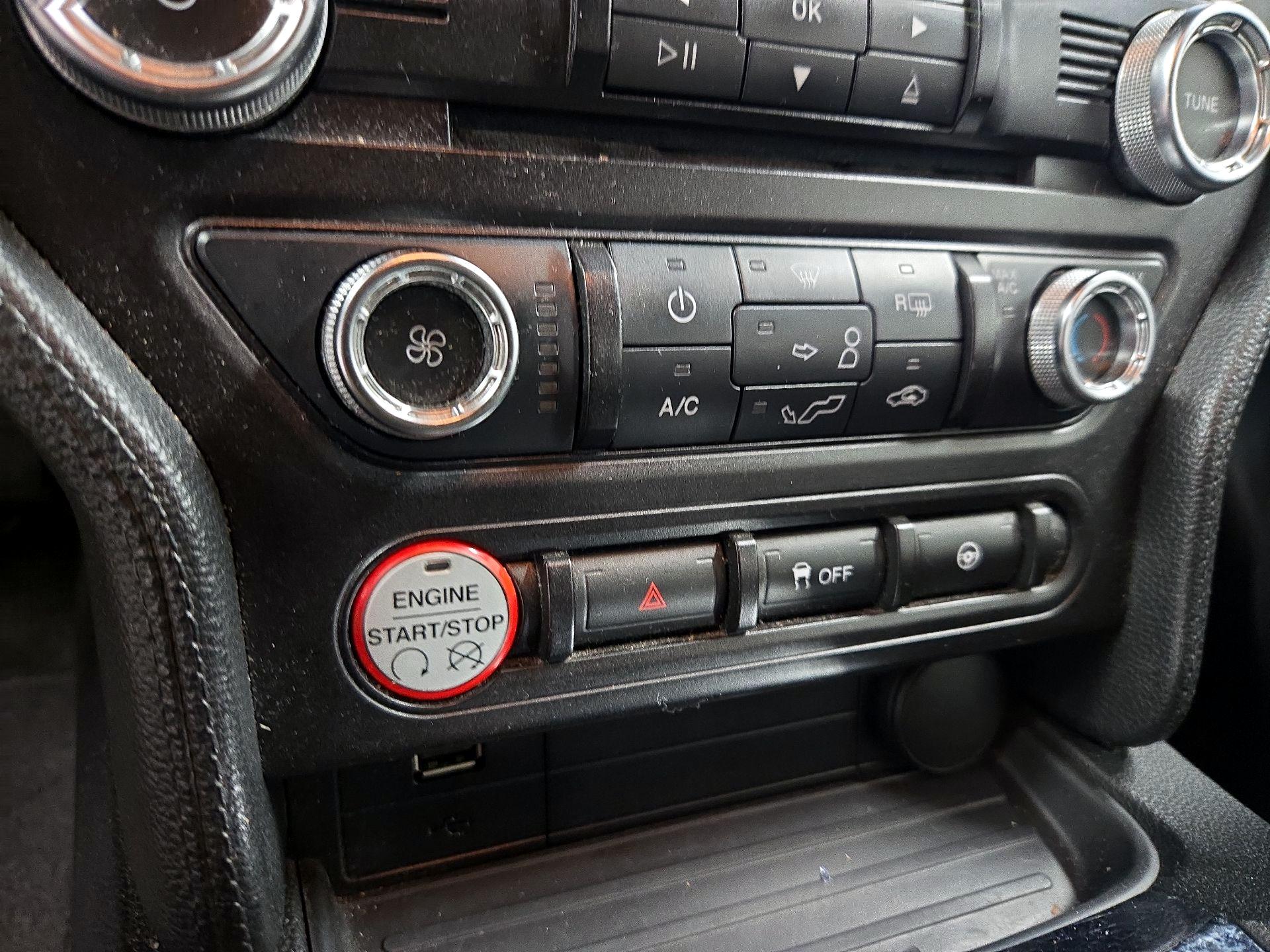 Thumbnail: 2015 Ford Mustang - 16