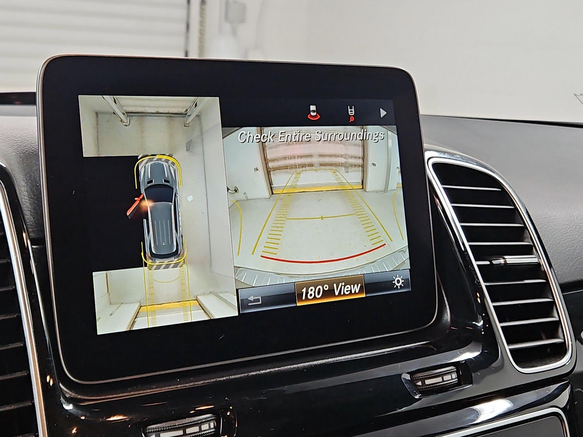 Thumbnail: 2017 Mercedes-Benz GLE - 15