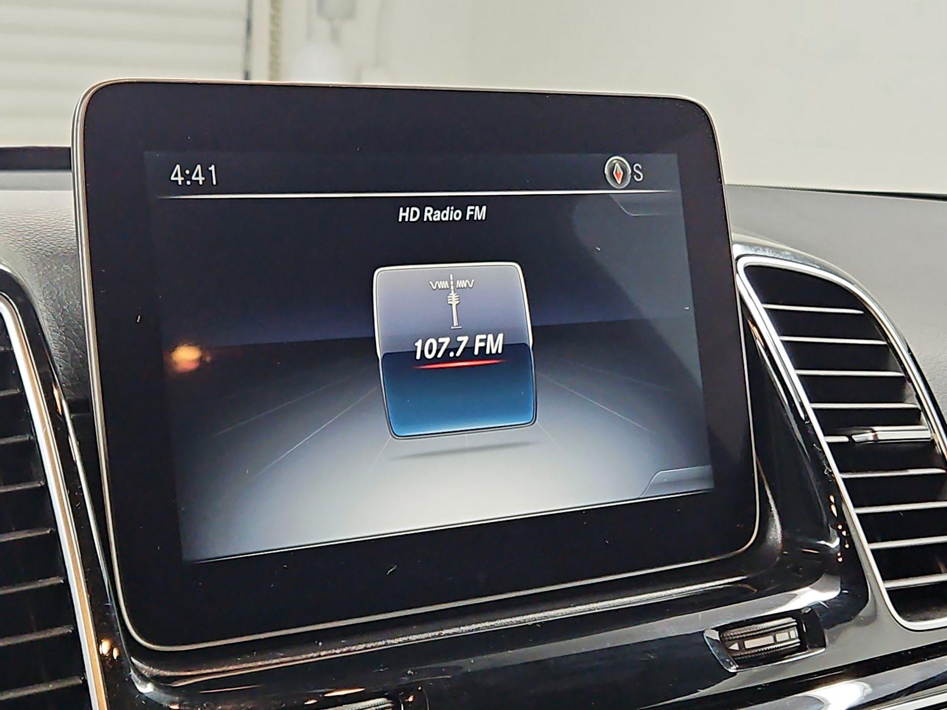 Thumbnail: 2017 Mercedes-Benz GLE - 16