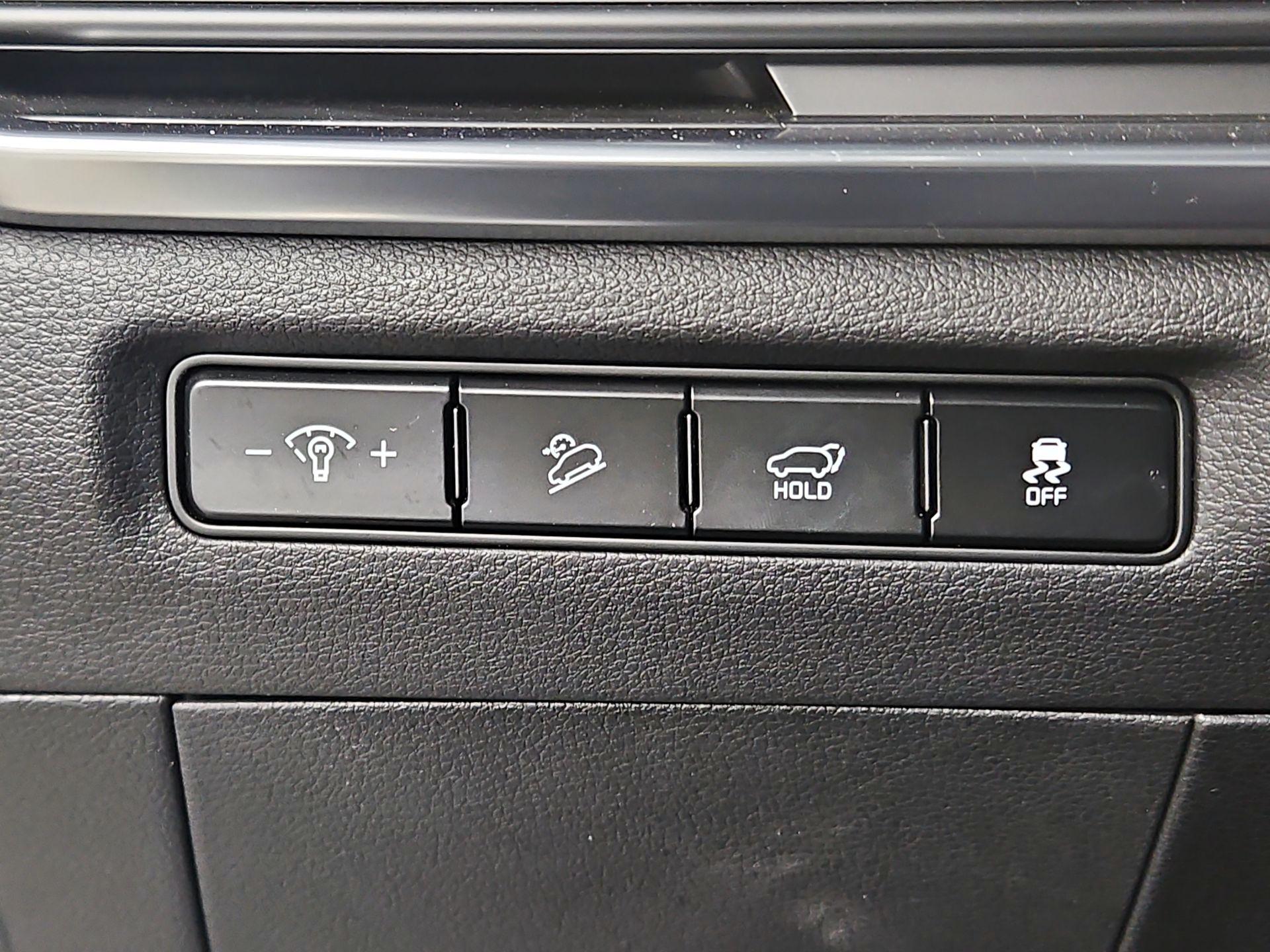 Thumbnail: 2023 Kia Telluride - 13