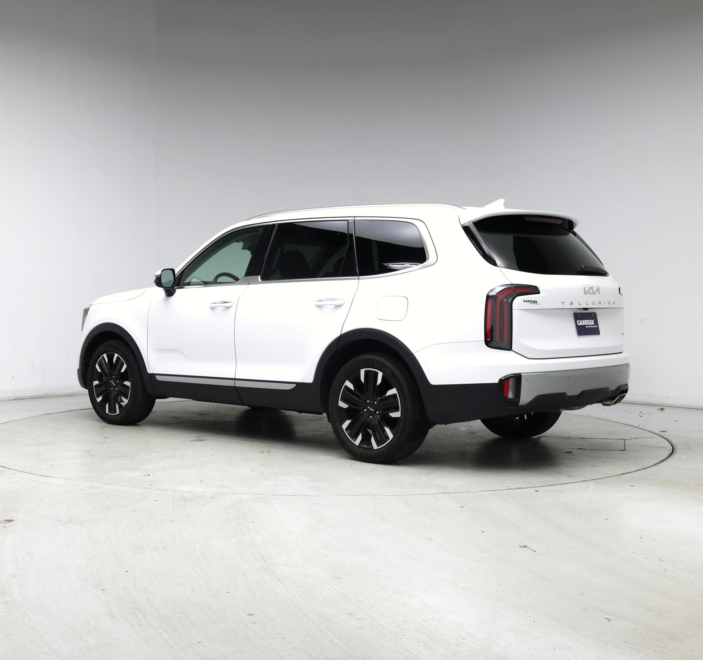 Thumbnail: 2023 Kia Telluride - 2