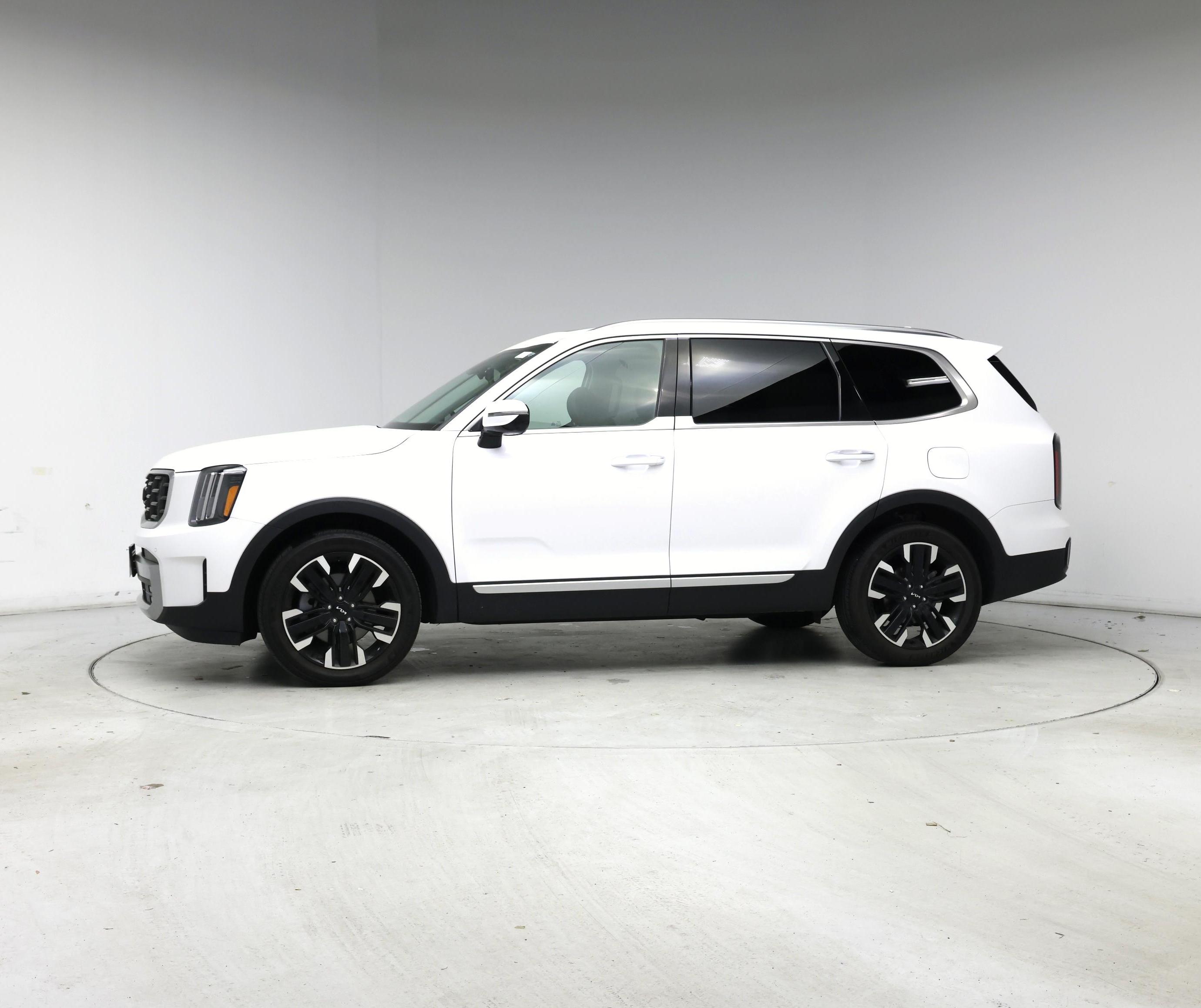 Thumbnail: 2023 Kia Telluride - 3