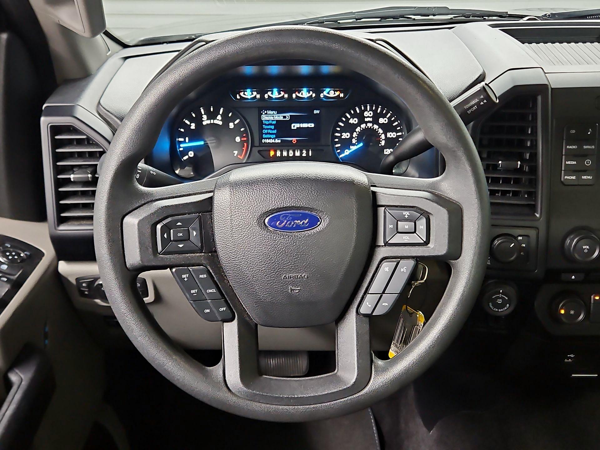Thumbnail: 2016 Ford F-150 - 10