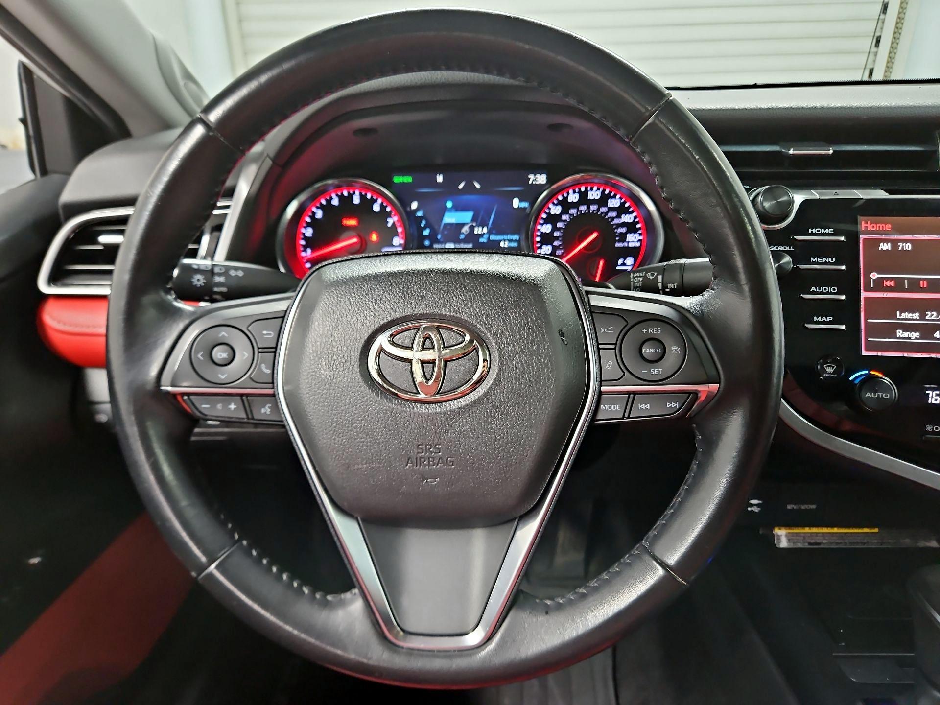 Thumbnail: 2019 Toyota Camry - 10