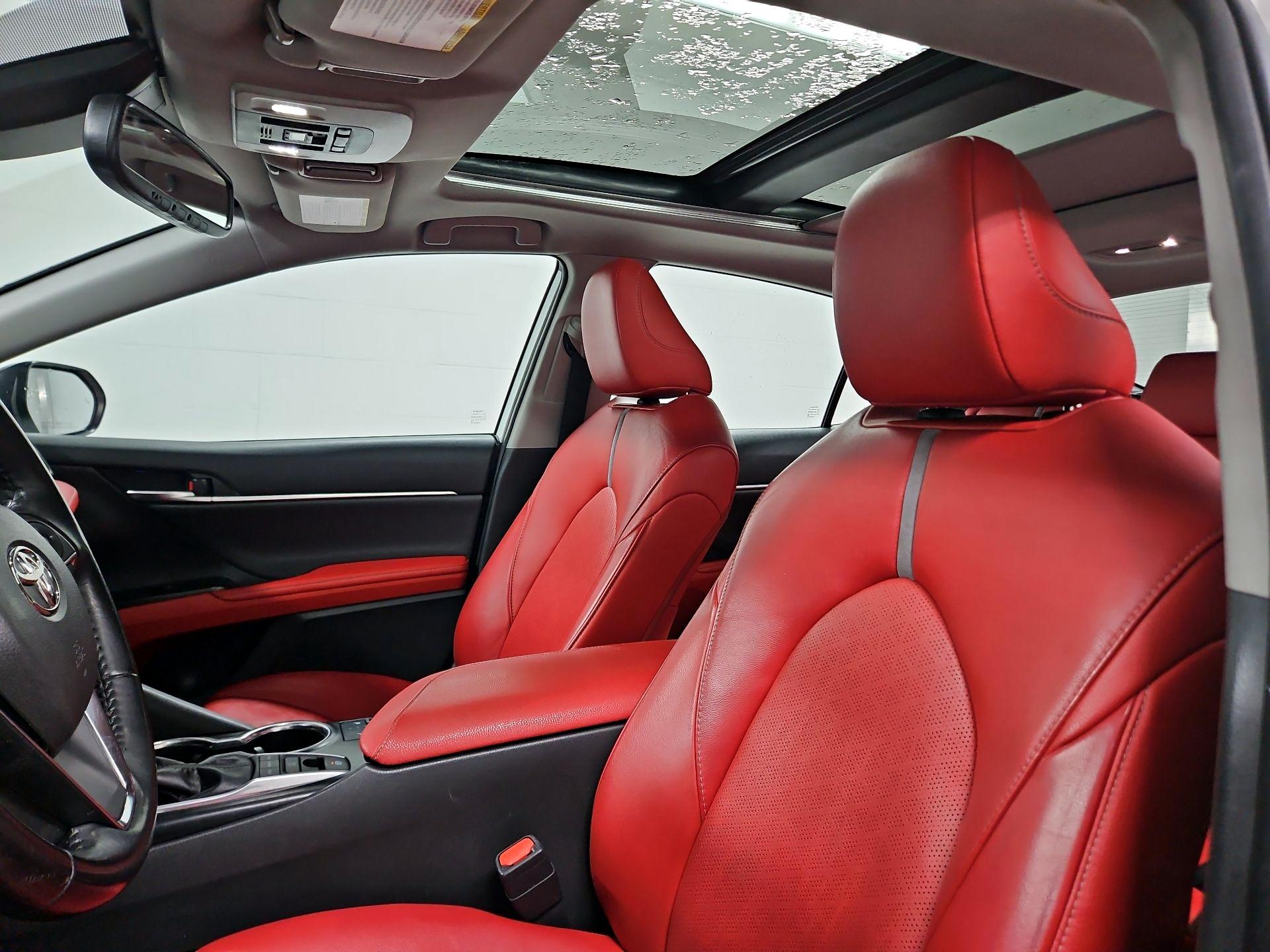Thumbnail: 2019 Toyota Camry - 20