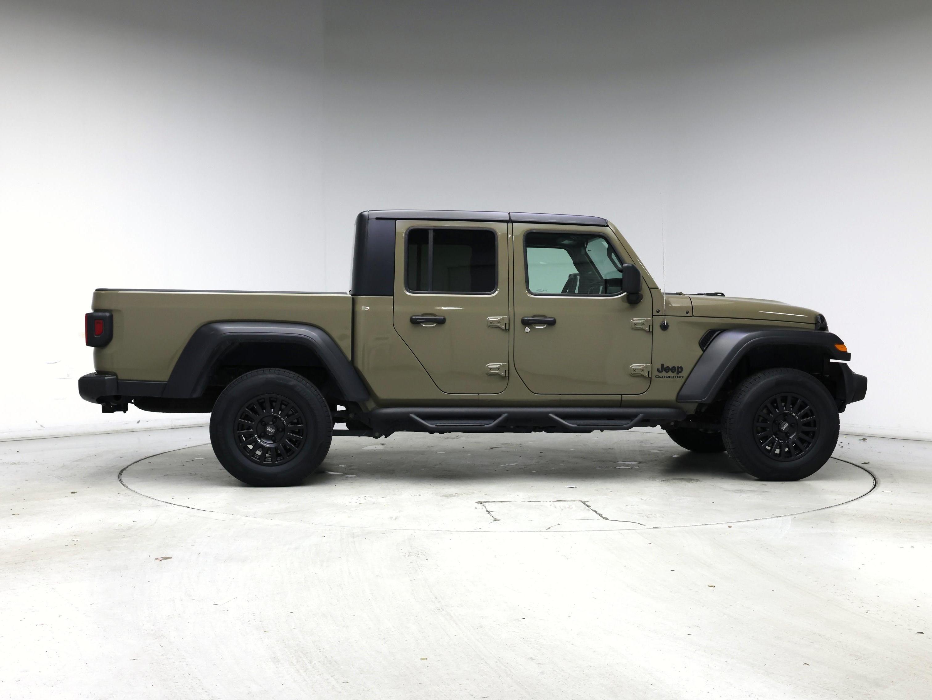 Thumbnail: 2020 Jeep Gladiator - 7