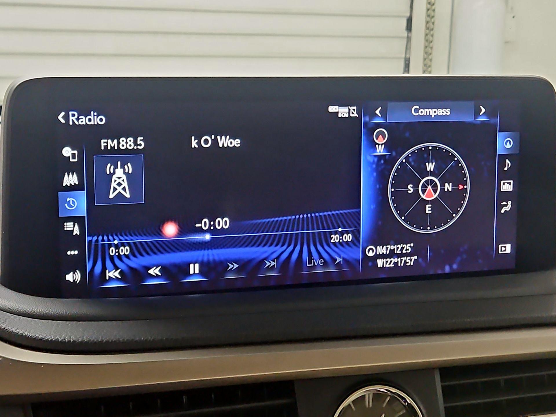 Thumbnail: 2022 Lexus RX - 16