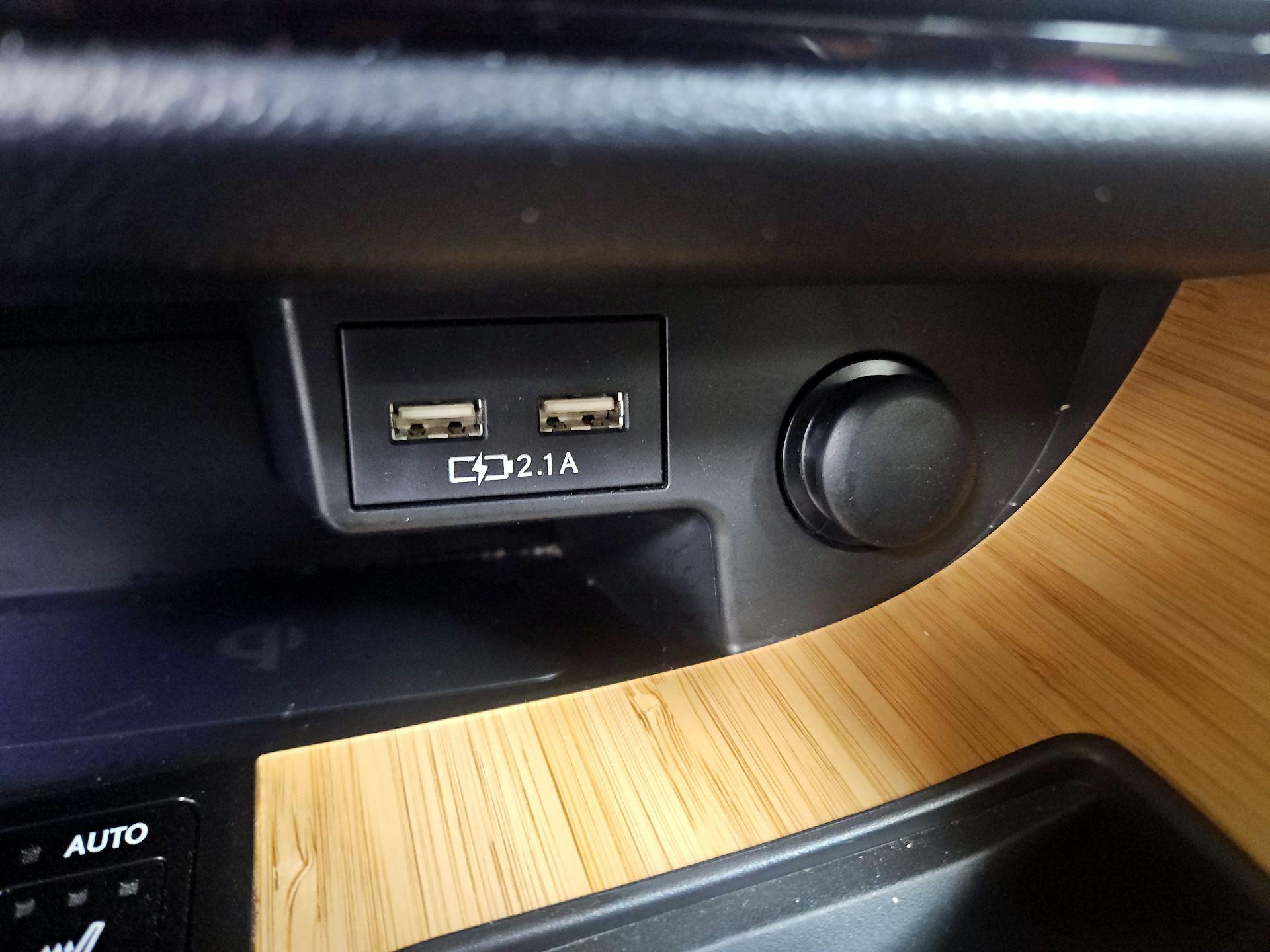 Thumbnail: 2022 Lexus RX - 19