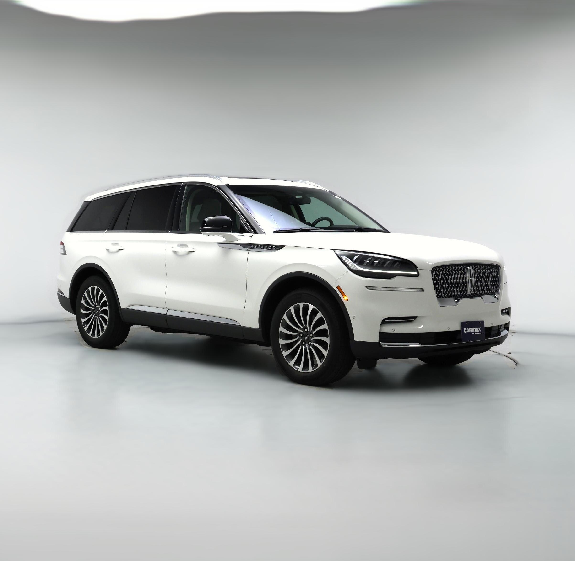 Thumbnail: 2022 Lincoln Aviator - 1