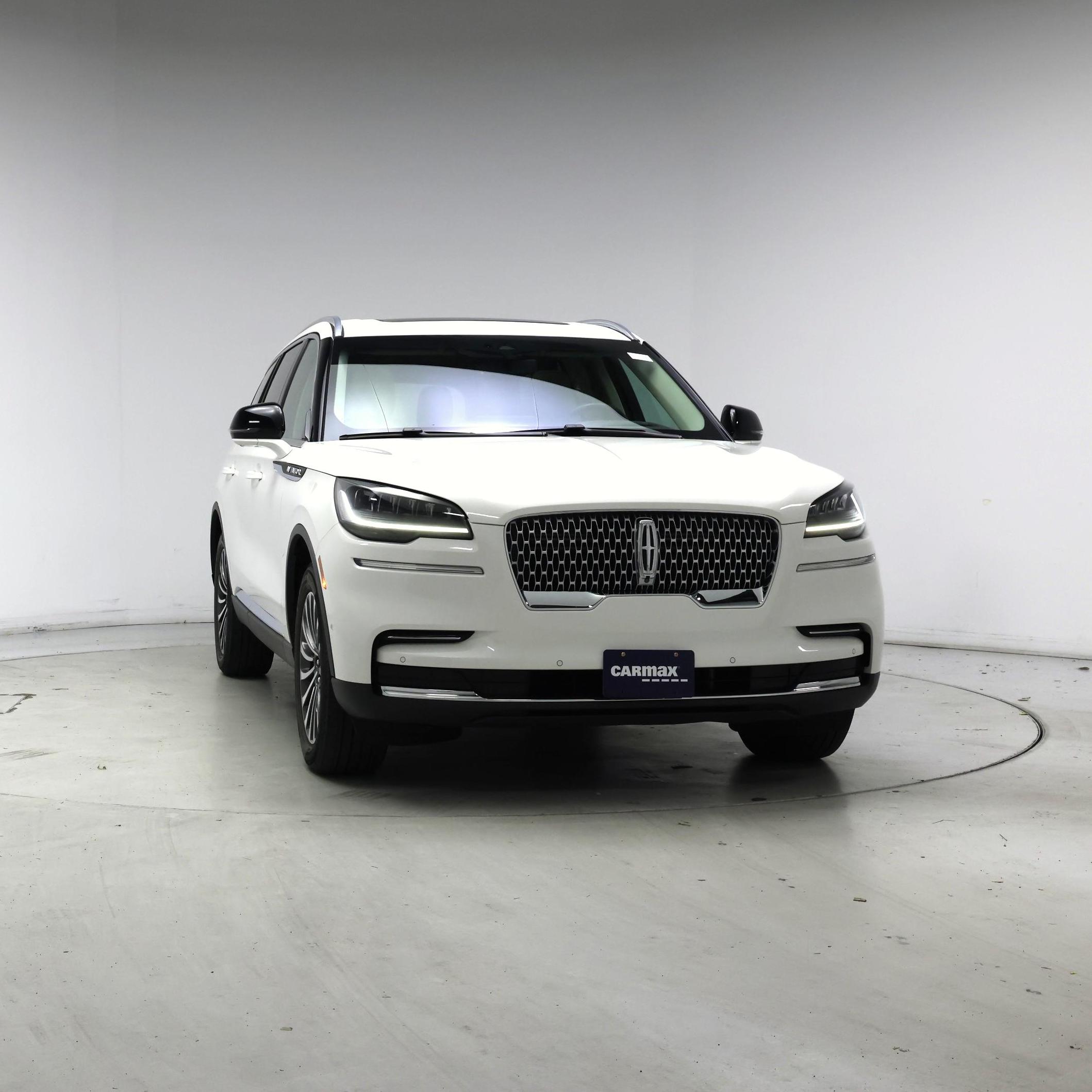 Thumbnail: 2022 Lincoln Aviator - 5